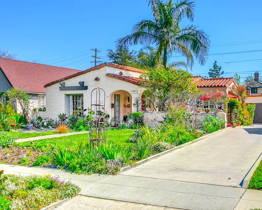2116 Las Lunas St $830,000 | PASADENA Represented first time home buyers in this charming spanish in Pasadena.