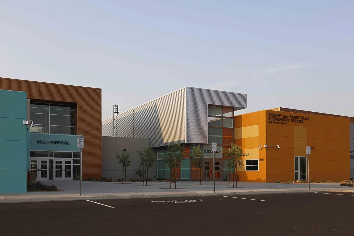 Robert and Sandy Ellis Elementary School