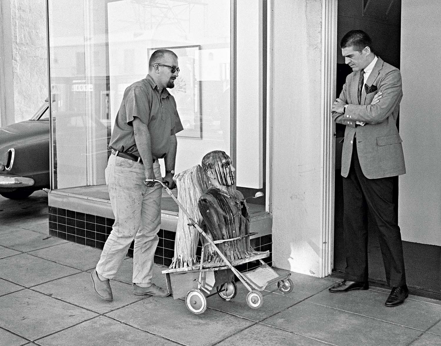  EDWARD KIENHOLZ &amp; IRVING BLUM   Introducing John Doe to Irving Blum ,  Ferus Gallery, Los Angeles, California, 1962    