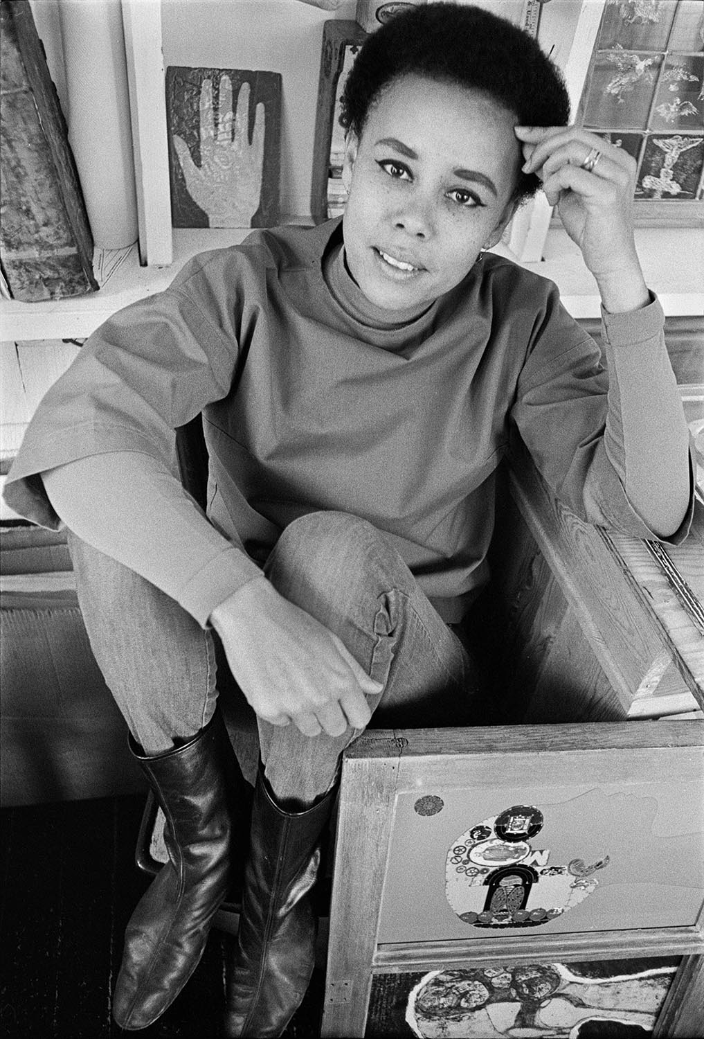  BETYE SAAR   Sitting in her Studio, Los Angeles, California, 1966  