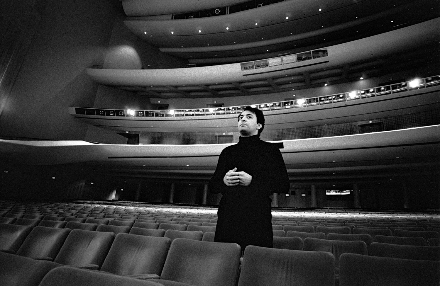  ZUBIN MEHTA   Conductor of the Los Angeles Symphony Orchestra preparing for the opening concert at the Dorothy Chandler Pavilion, 1964  