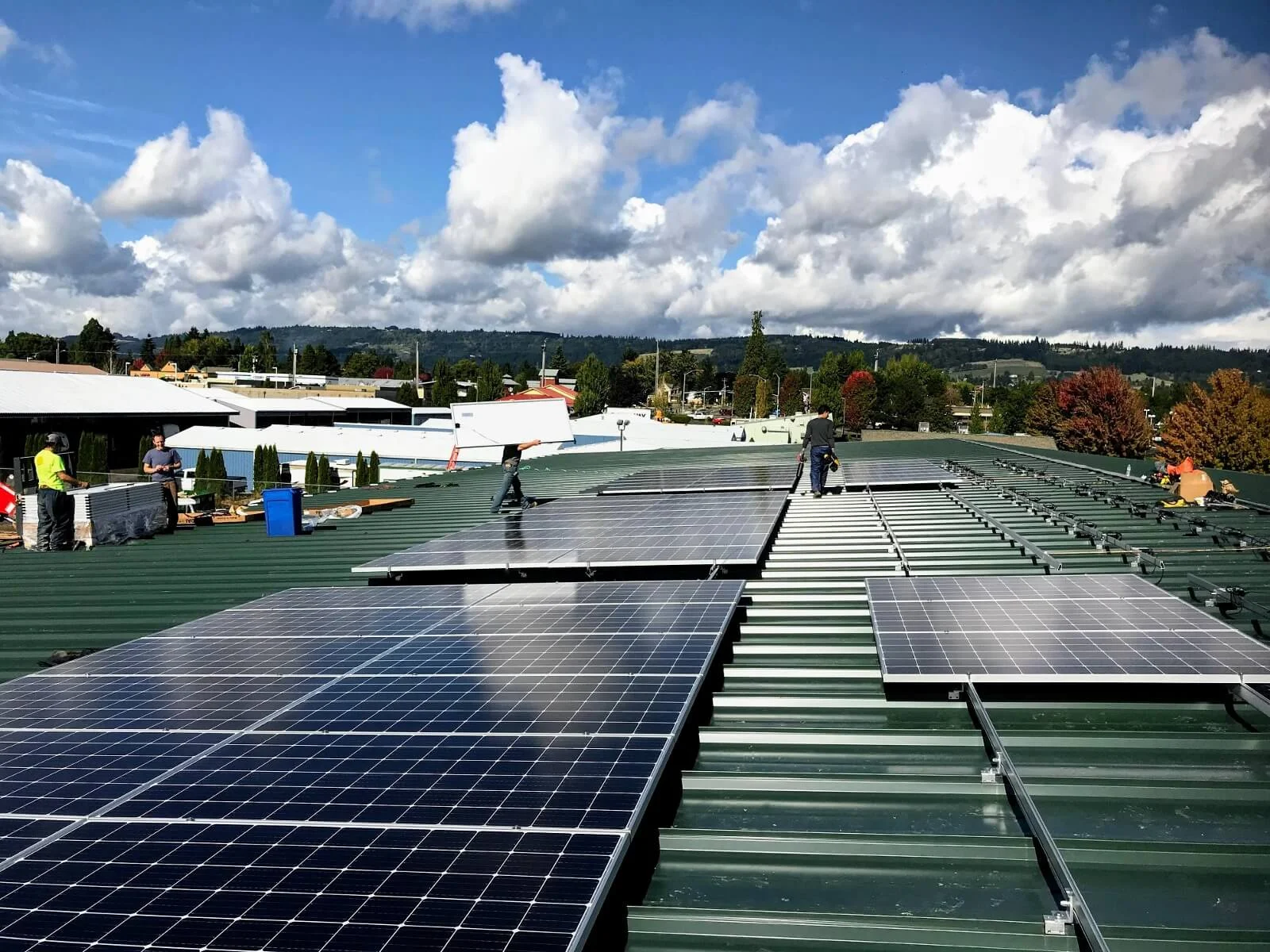 commercial solar self storage units.jpeg