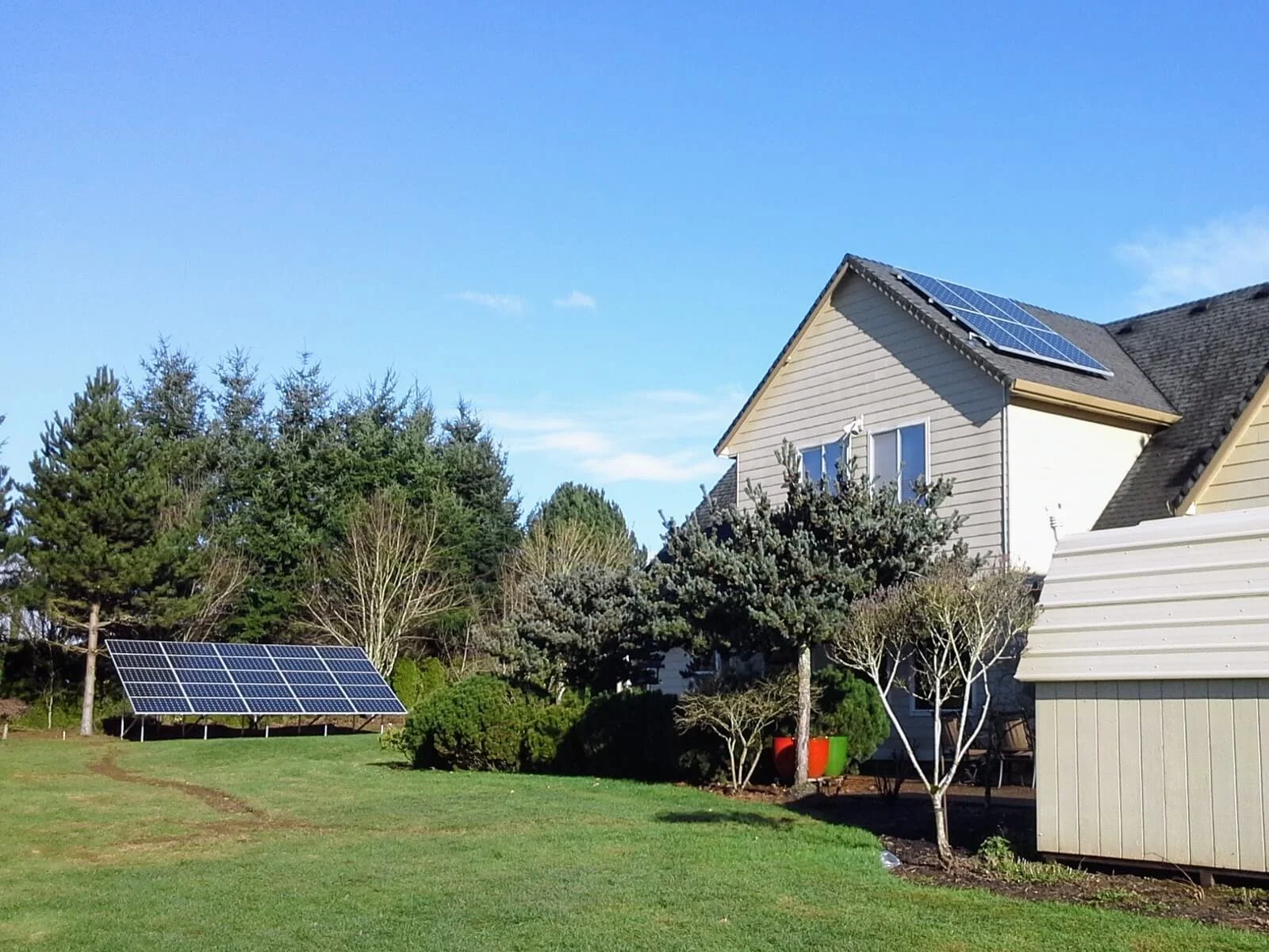 solar roof ground mount system battle ground.jpeg