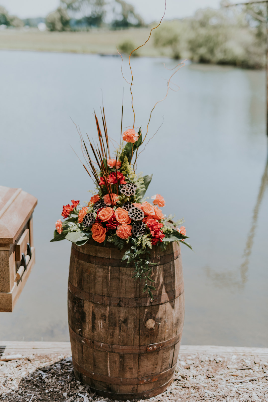 Moraine Pedestal Arrangement