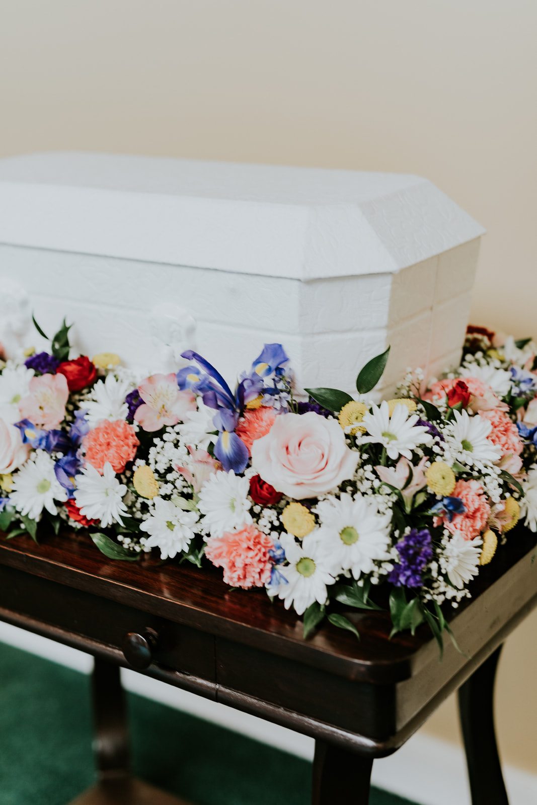 Infant Casket Gardenscape