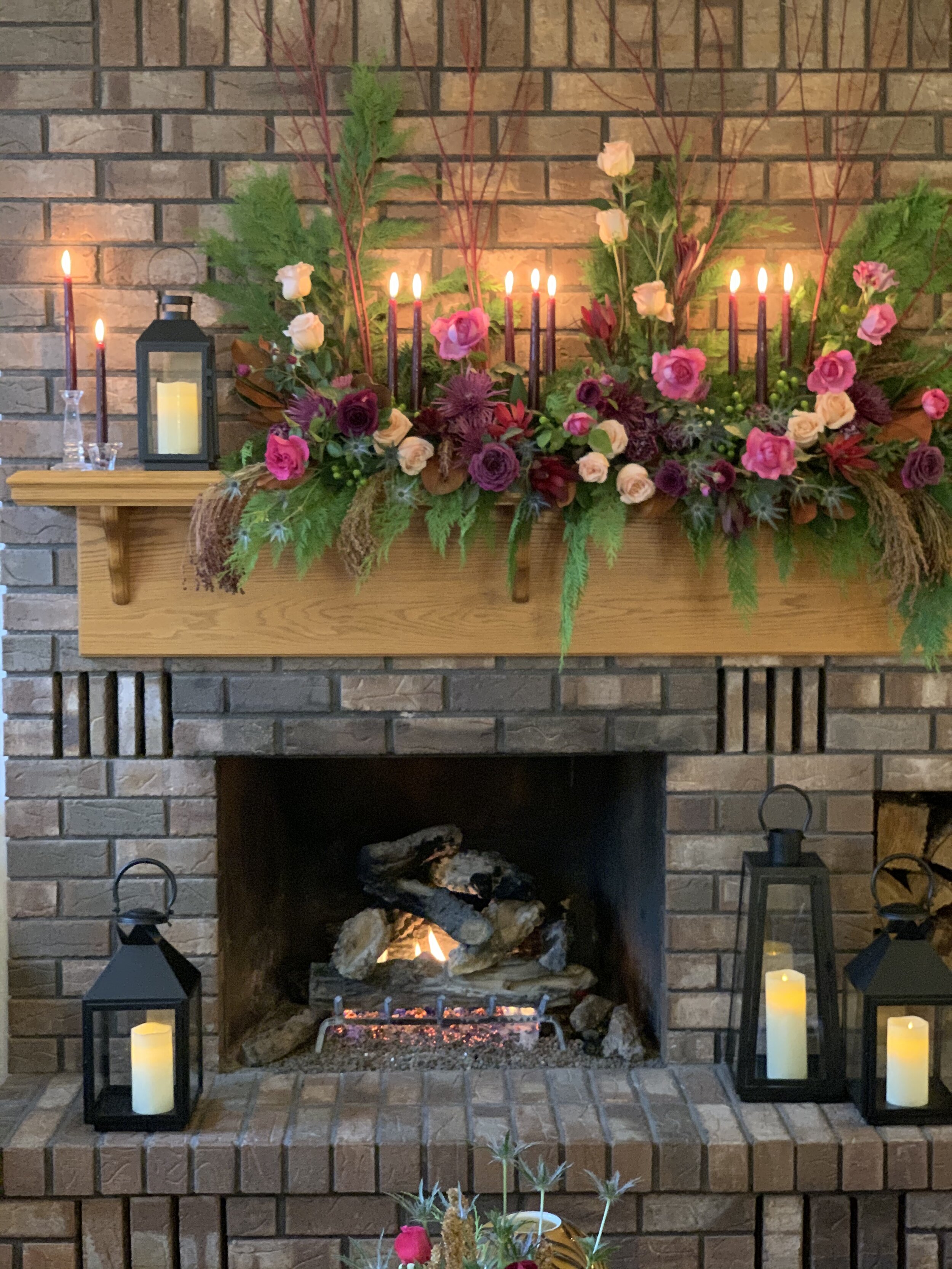 Mantel Floral Piece by Wyoming Stuyvesant Floral