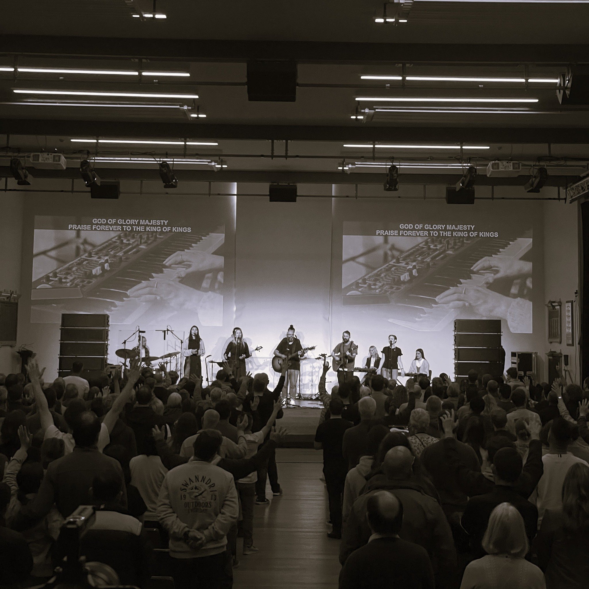 It was so special to have all locations of The Street worshipping and connecting in one place on Sunday and we hope you loved it as much as we did! Focussing on the beautiful passage of Isaiah 40, Jenny encouraged us to gaze upon God, the One who is 