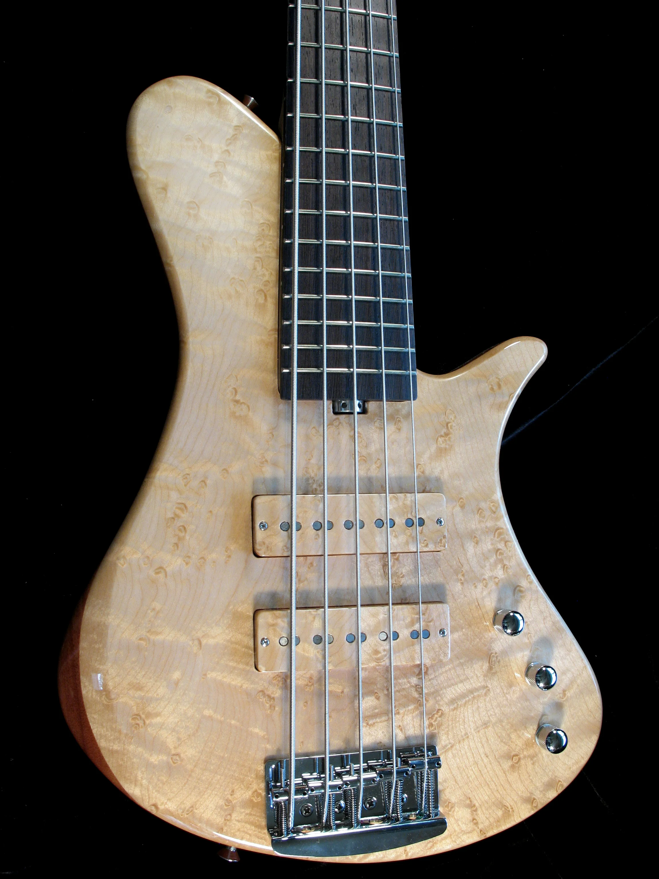 Elfin 5 Birdseye composite neck face close 1.jpg
