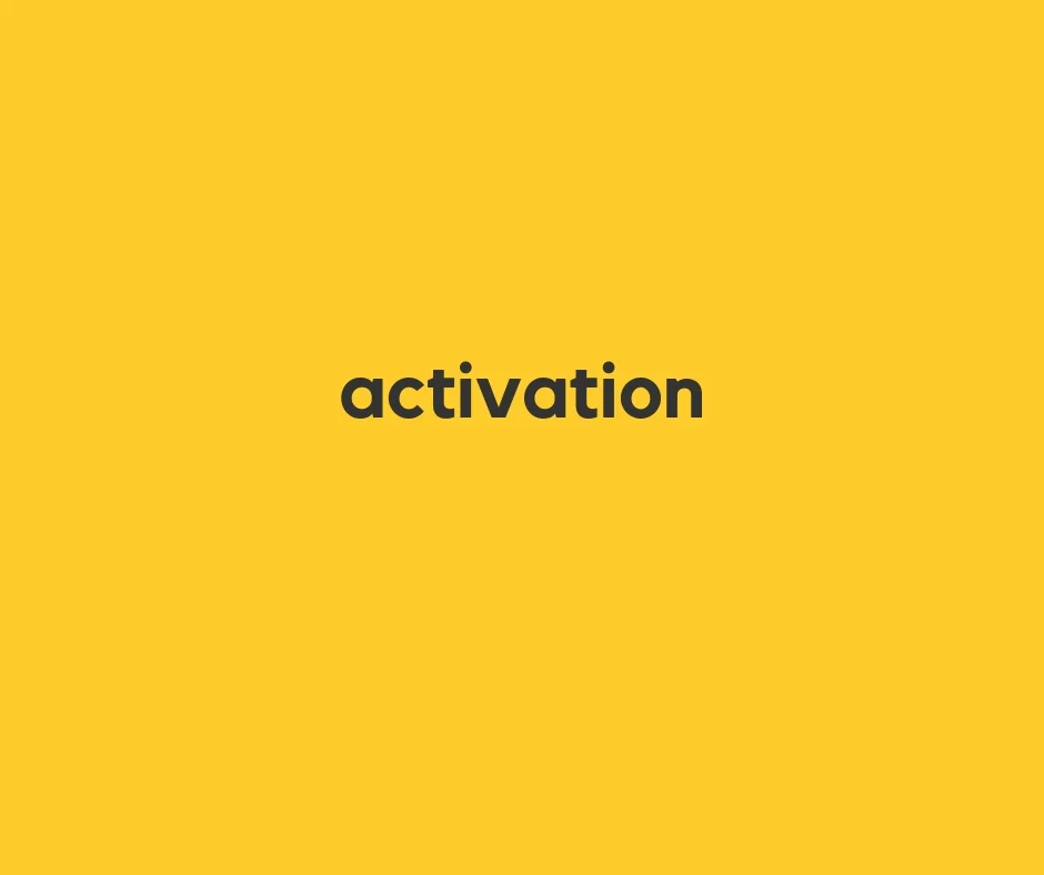 Copy of Linkedin Tile (Yellow).jpg