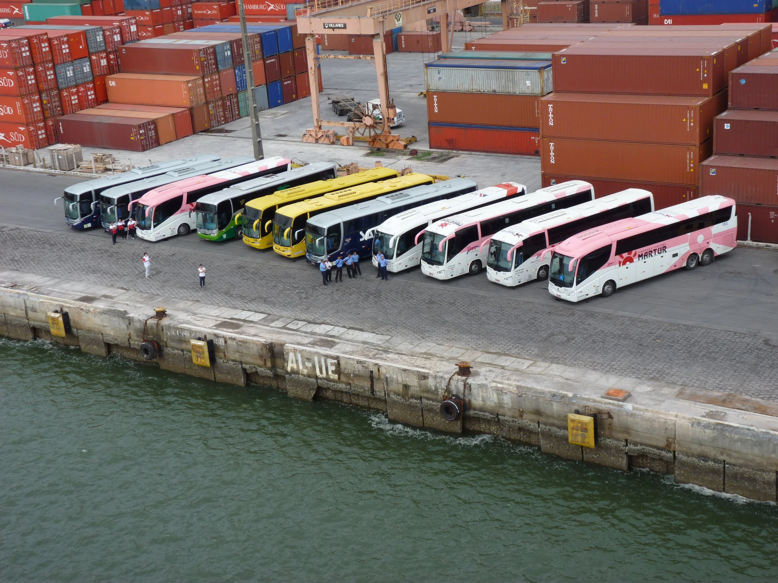 Busses waiting for tourists