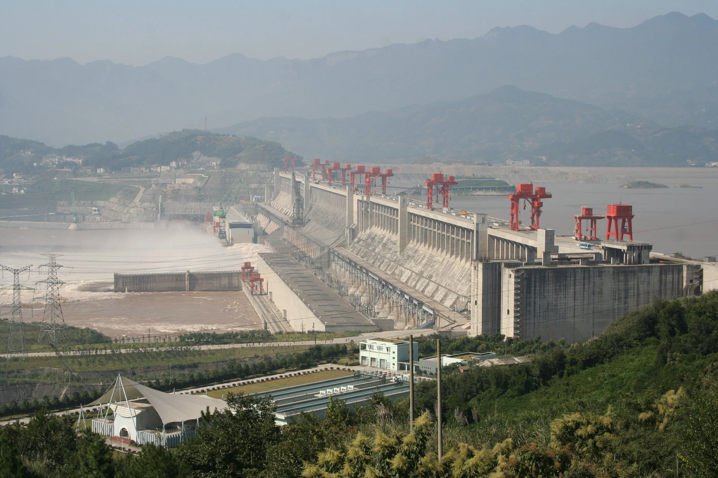  Three Gorges Dam 