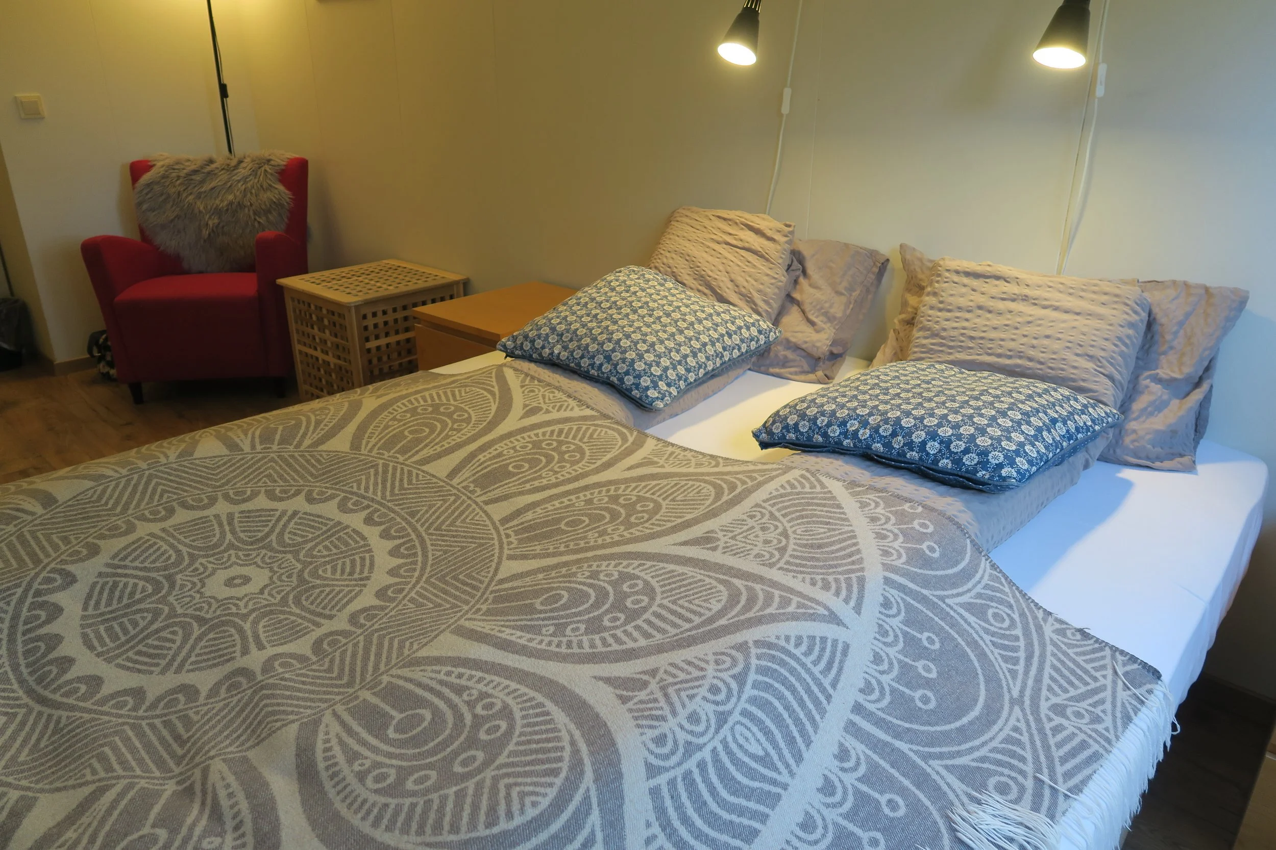  Small Room 