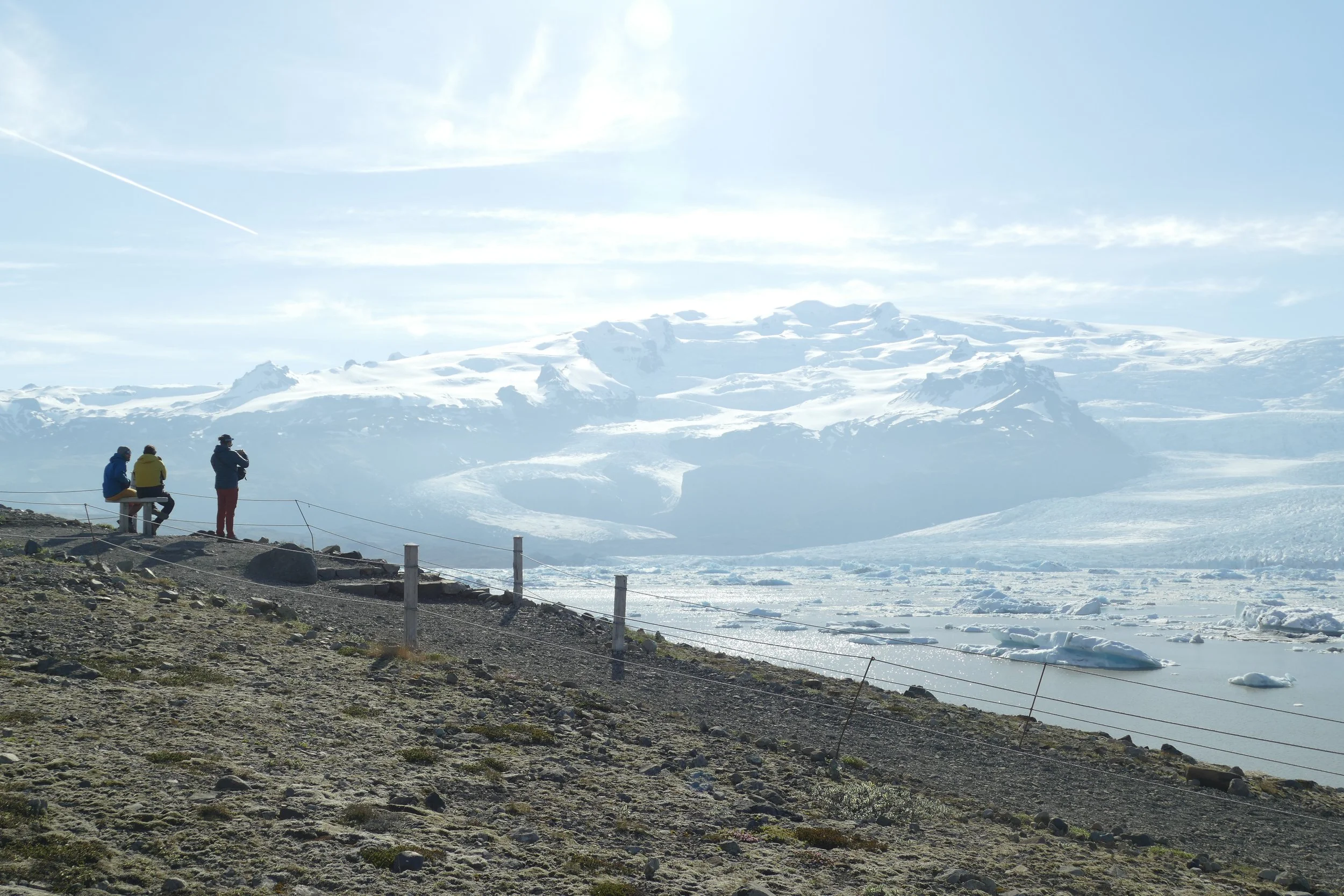  Path to the Fjallsarlon Glacier Lagoon 