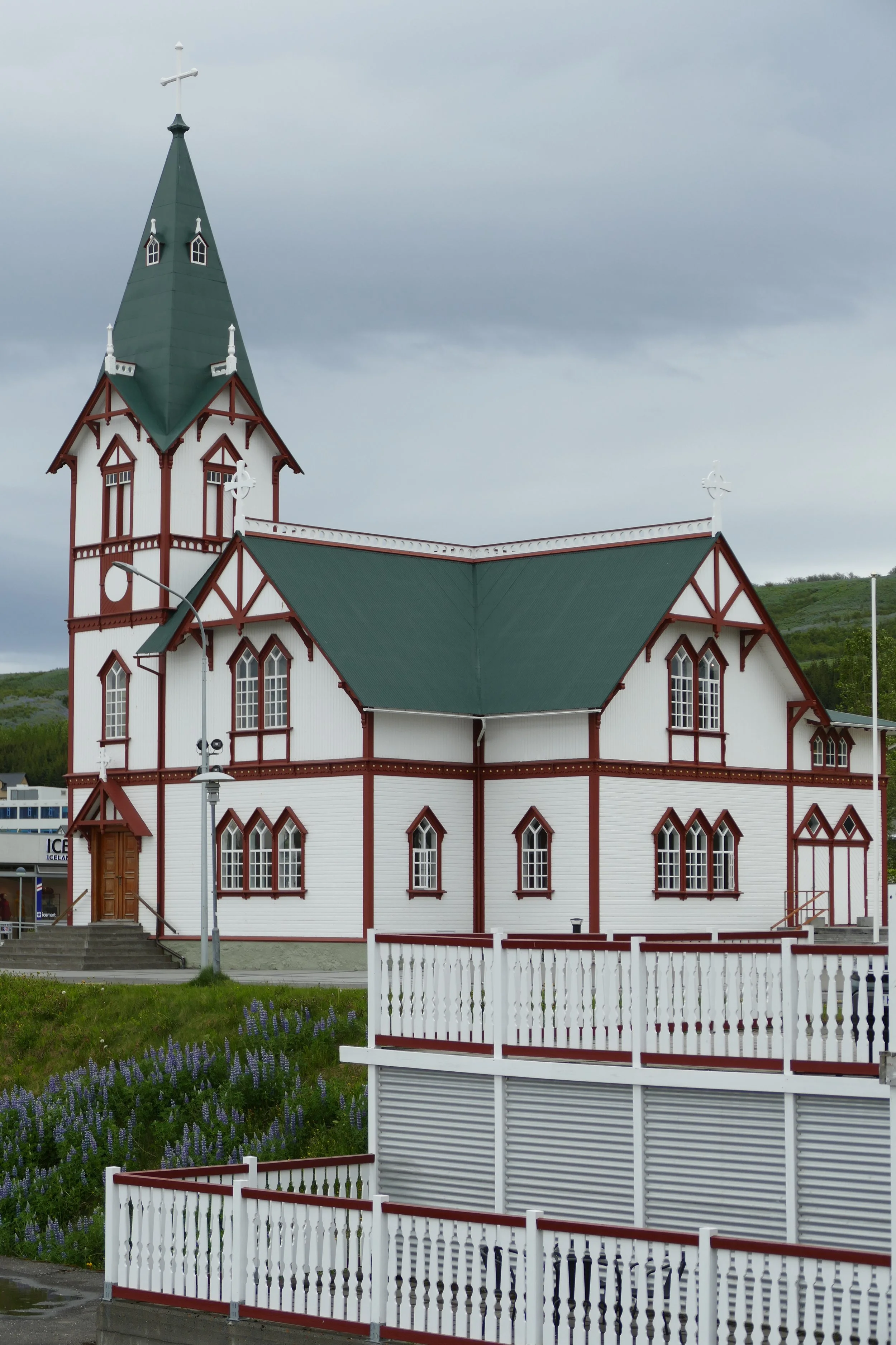  Pretty church in Husavik 
