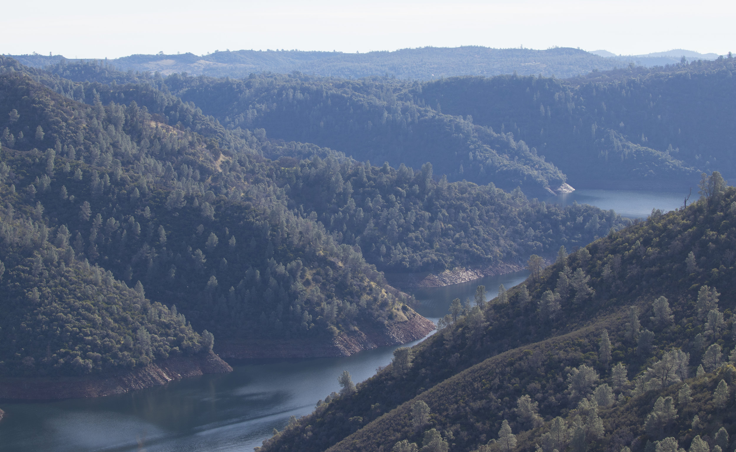 Hiking at New Melones Lake via Parrots Ferry Road