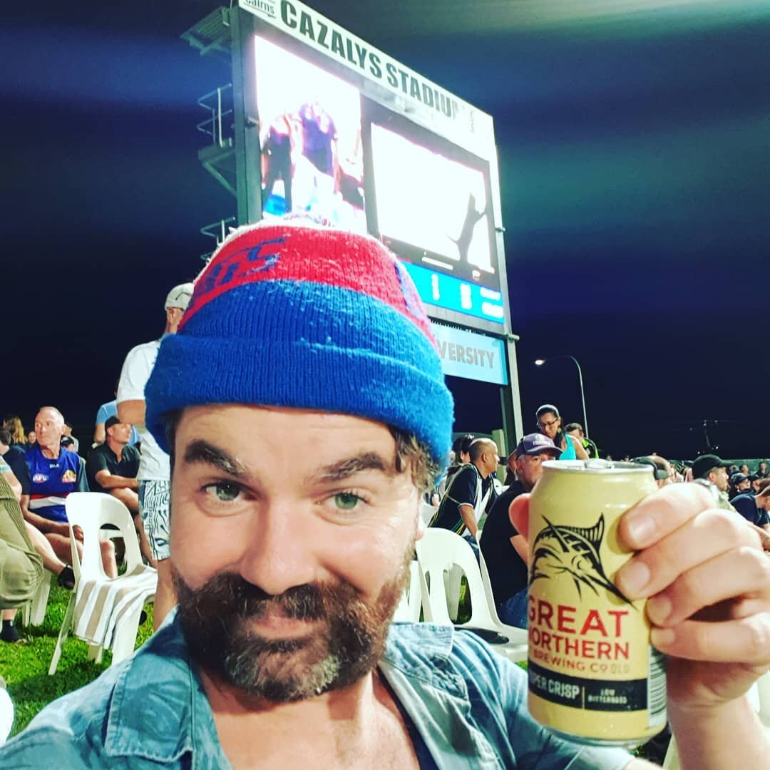 Made it to Cans. Up the Pups #footscray #woof #westernbulldogs #westernbulldogsfc #cairns #cazalys #uptherecazaly