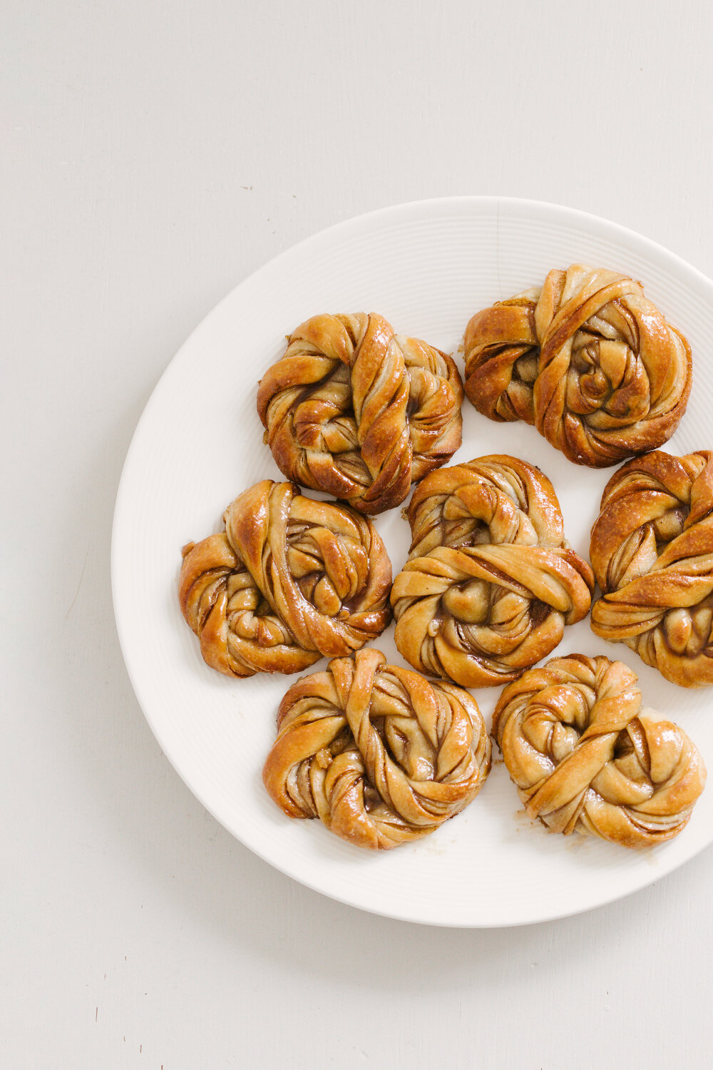 Cardamom buns | photography &amp; styling by Joske Simmelink