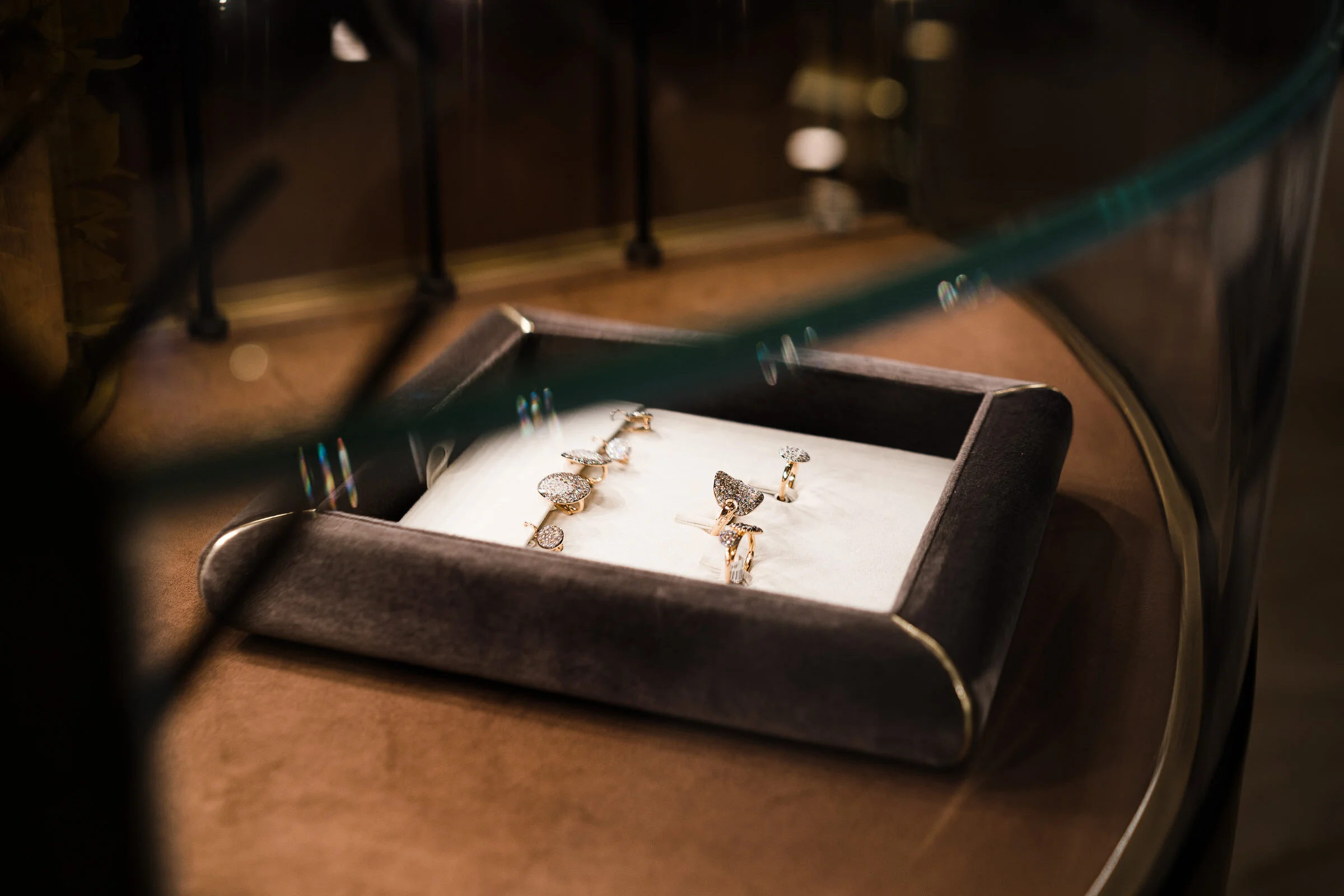 Pomellato_Schmuck_Huber_Fine_Watches_Jewellery_Weisser_Würfel_Vaduz_Eventfotografie_Interiorfotografie_08.jpg