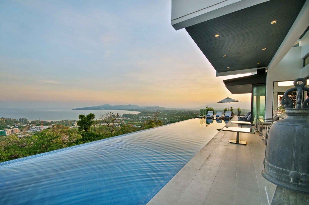 02-pool-terrace-level-4-1030x684.jpeg