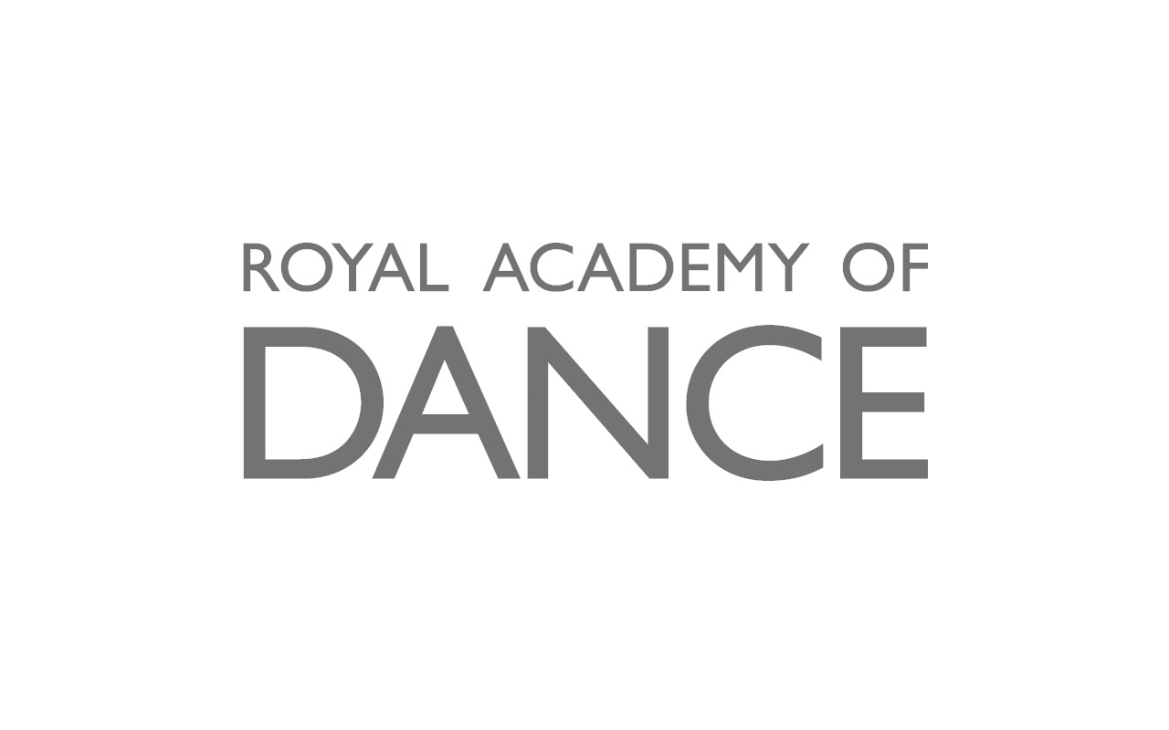 balletschule-schmaeh-mitgliedschaft-royal-dance.jpg