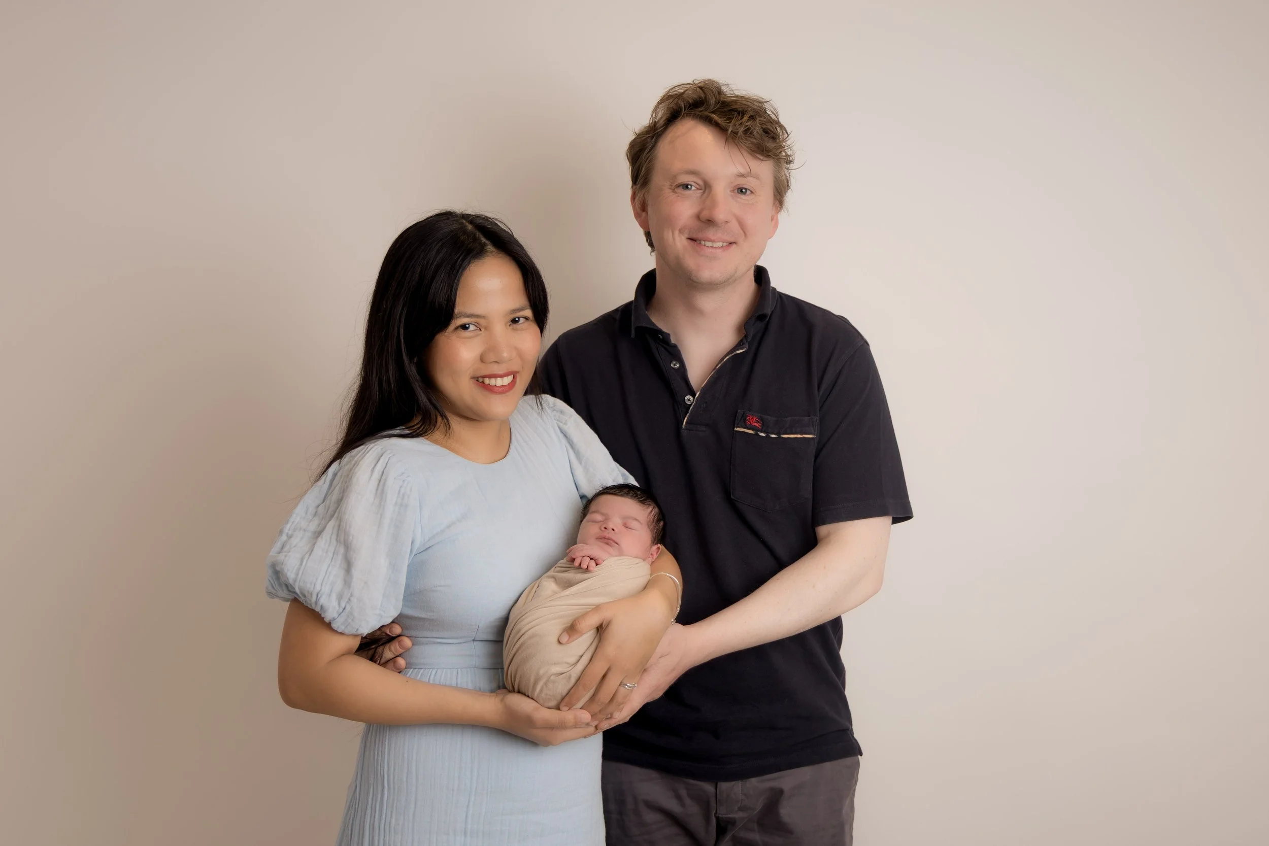 family portrait newborn baby biggleswade