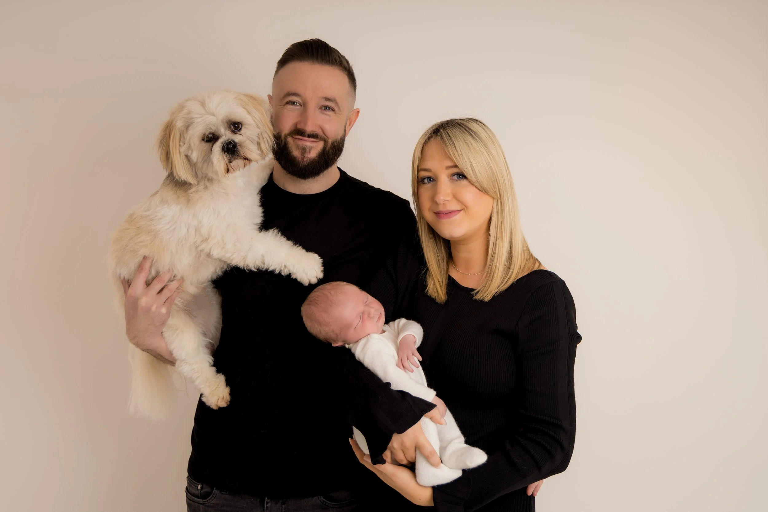 family portrait with dog biggleswade