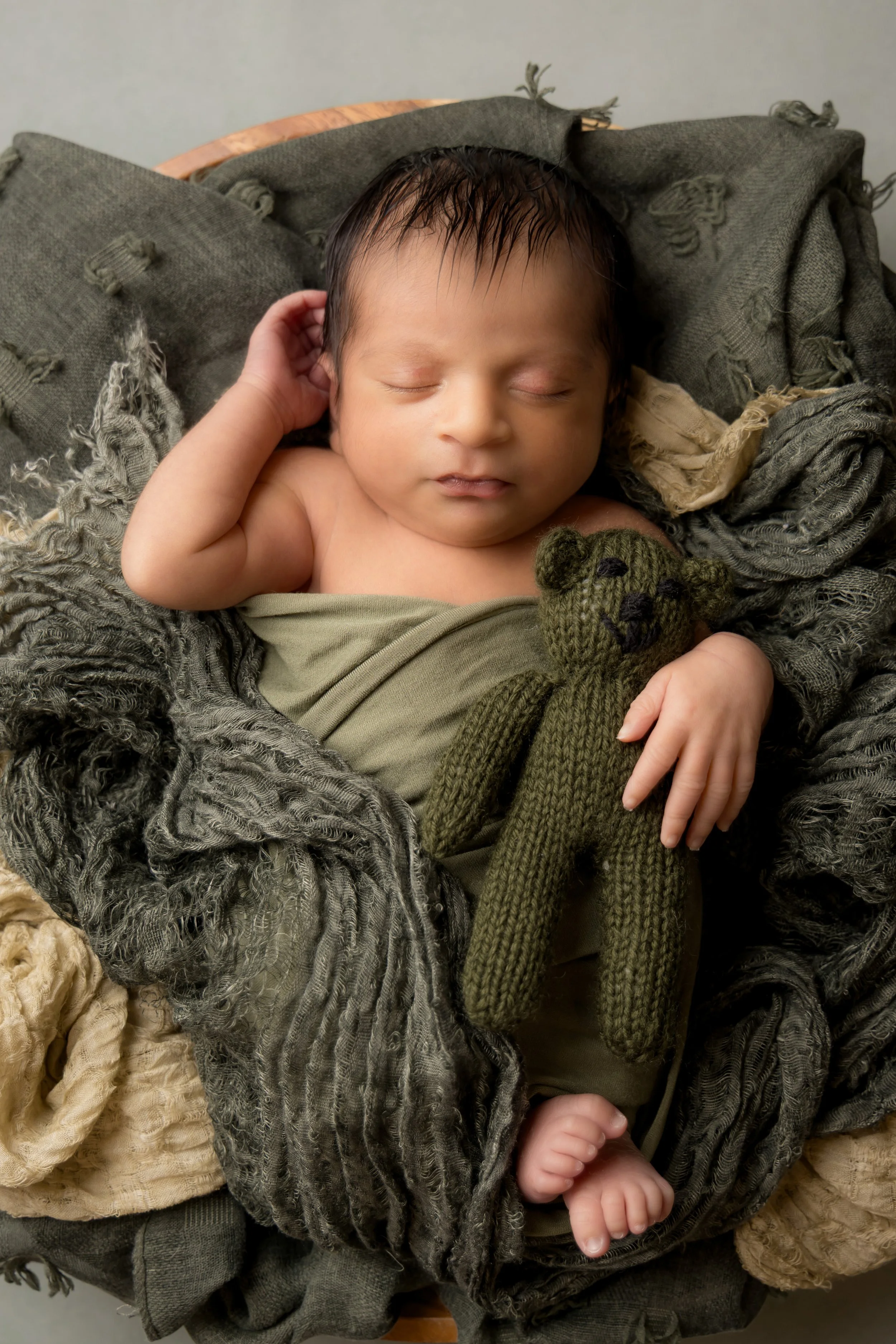 newborn baby boy biggleswade photoshoot