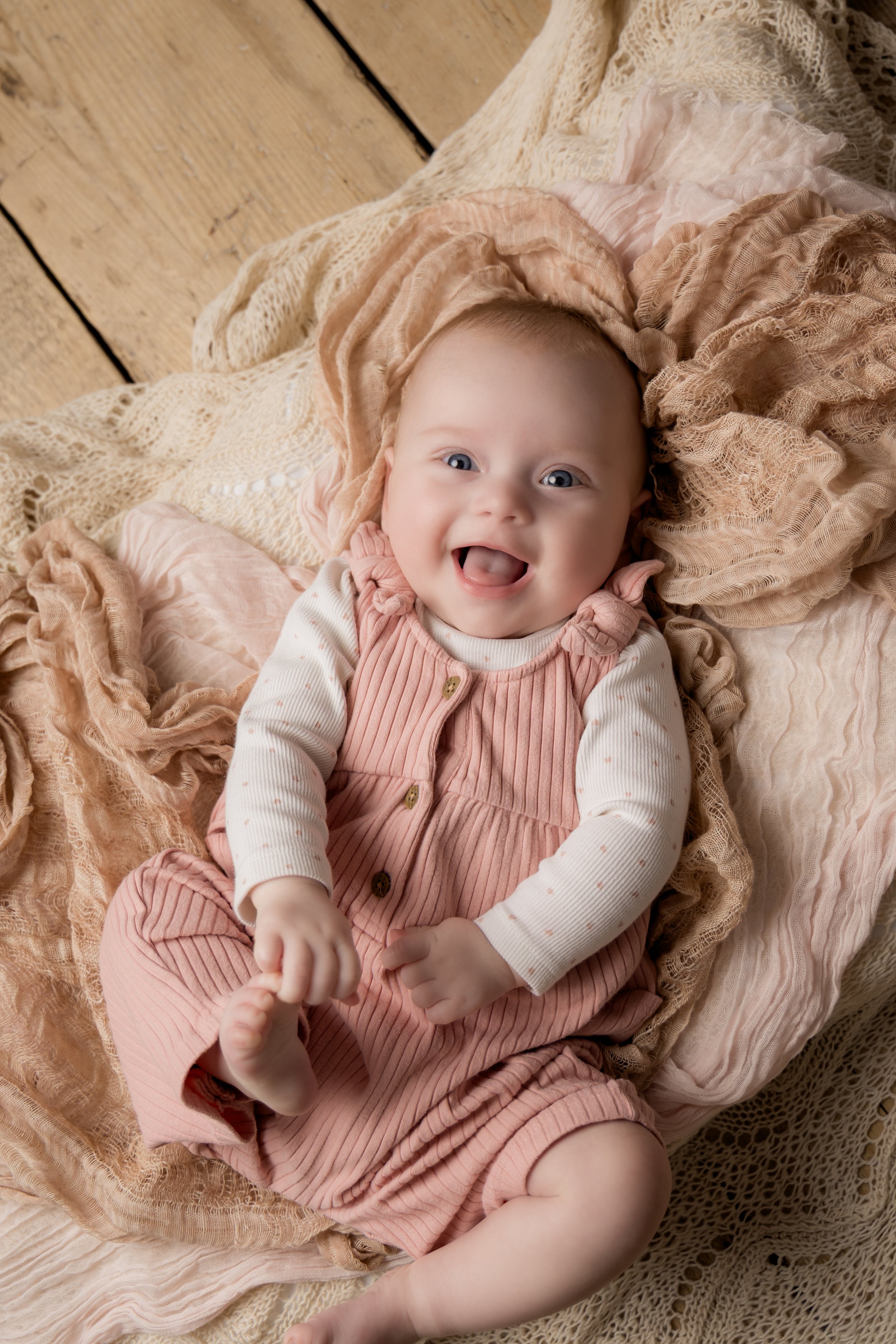 older baby photoshoot hertfordshire