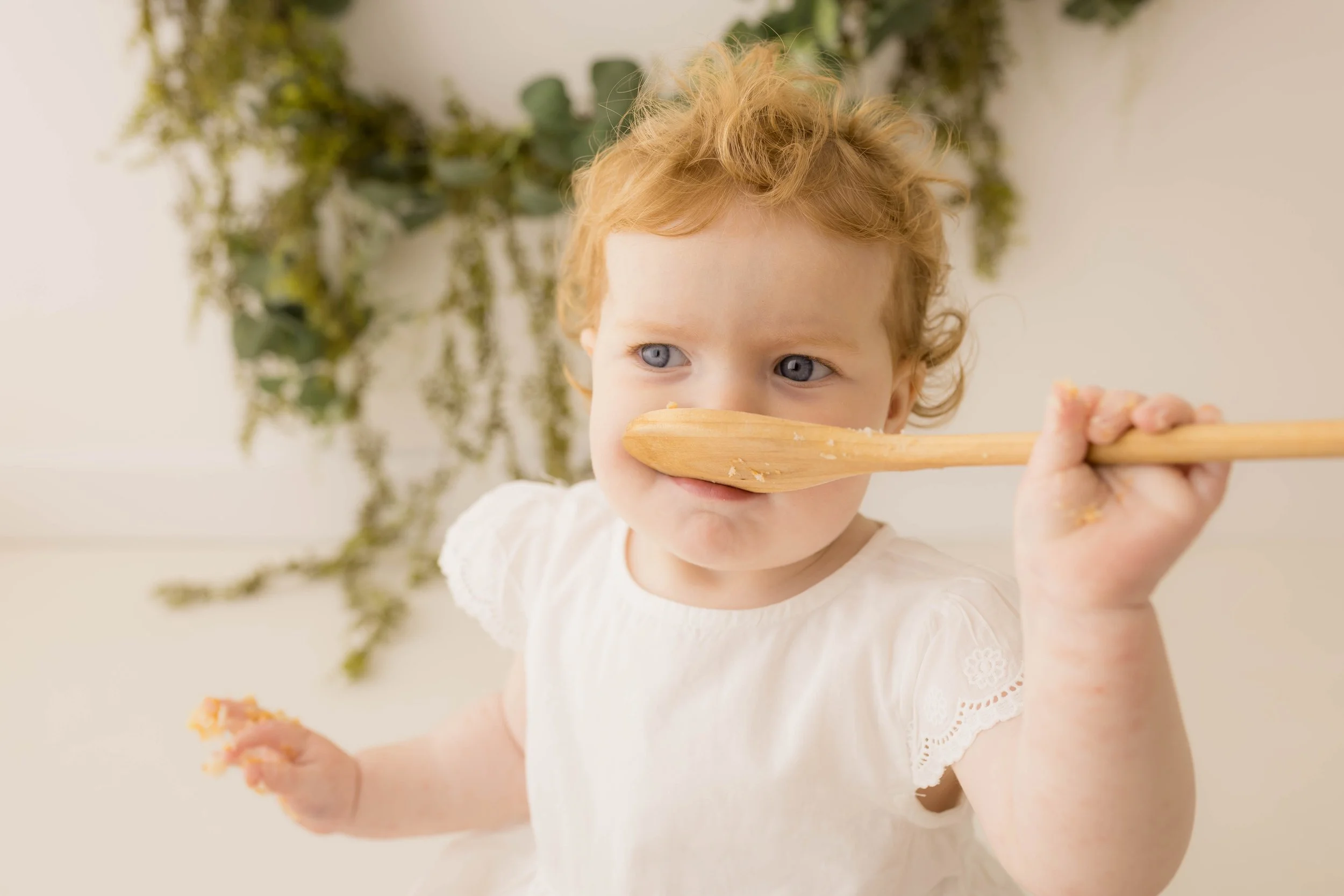 baby eatting cake cake smash bedfordshire