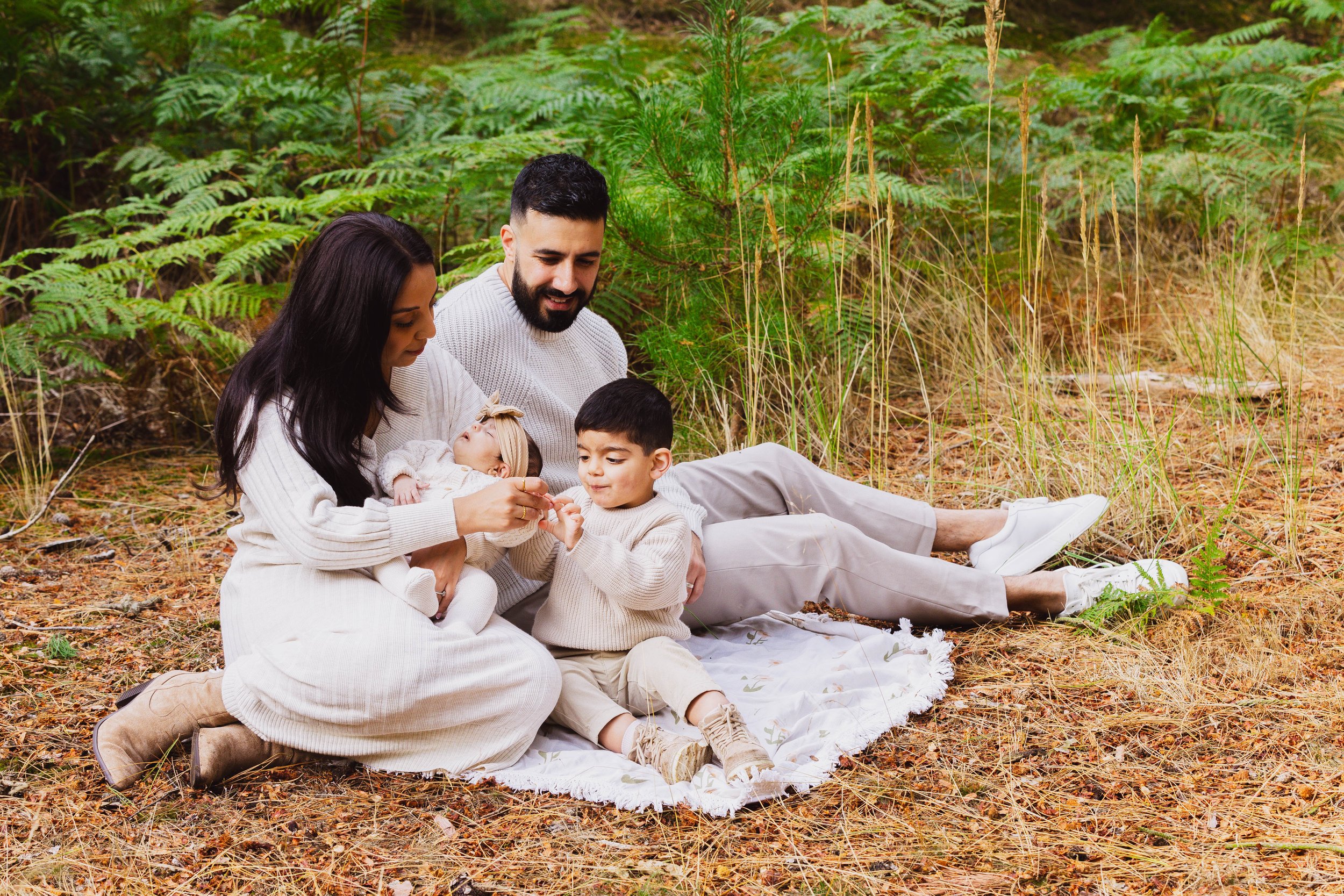 family natural outdoor session cambridgeshire