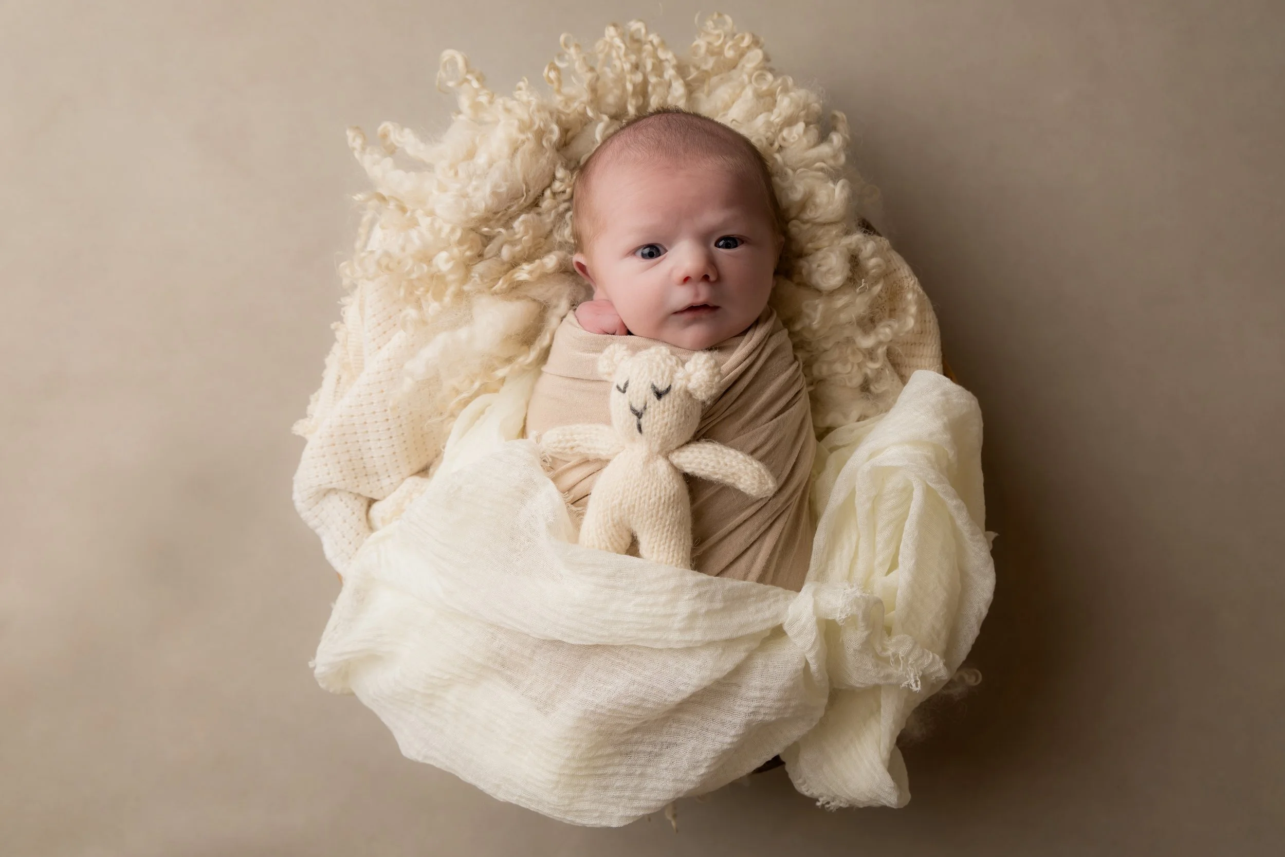 awake newborn biggleswade photographer