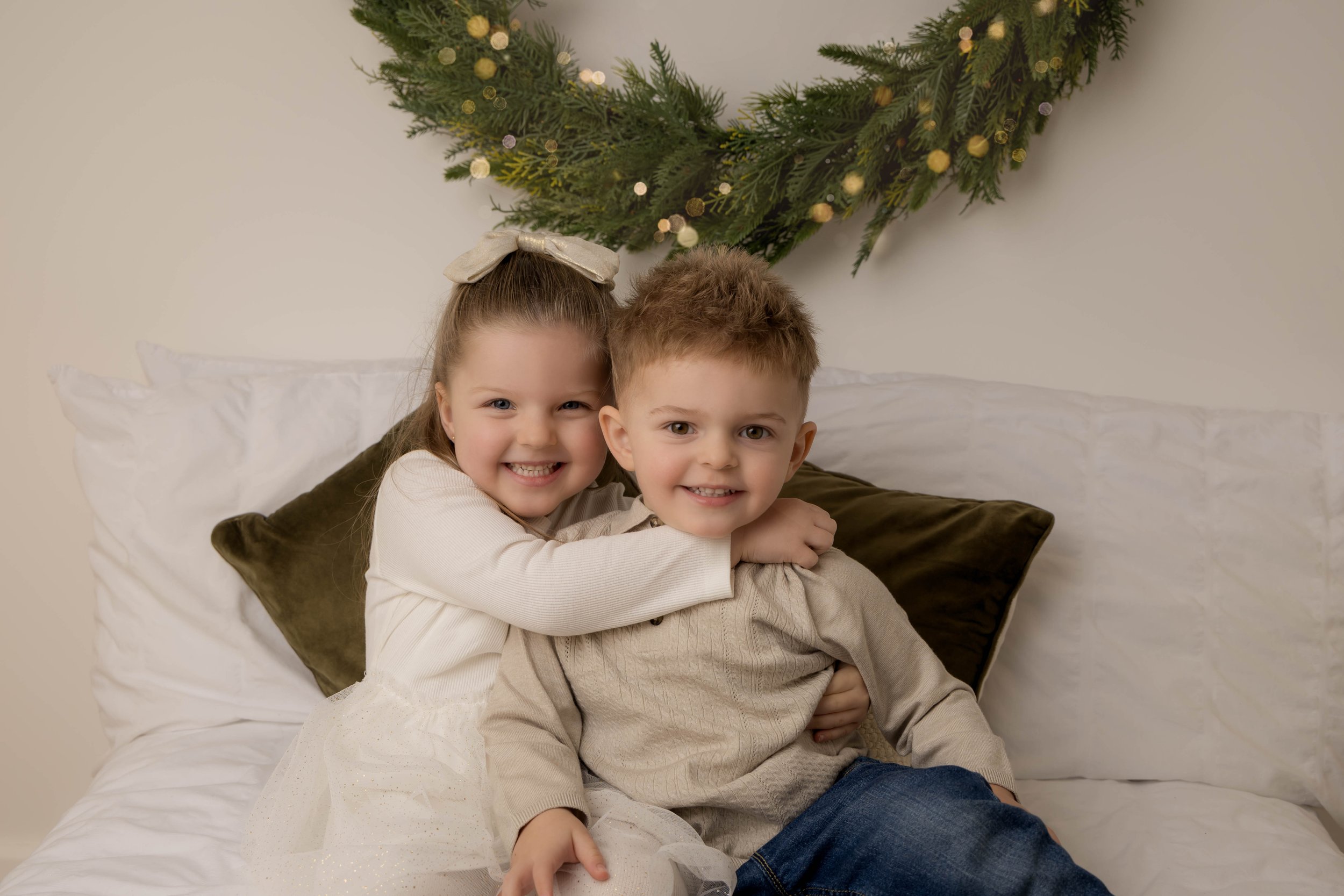 Dunnee-Xmasmini-2-3 copy.jpg