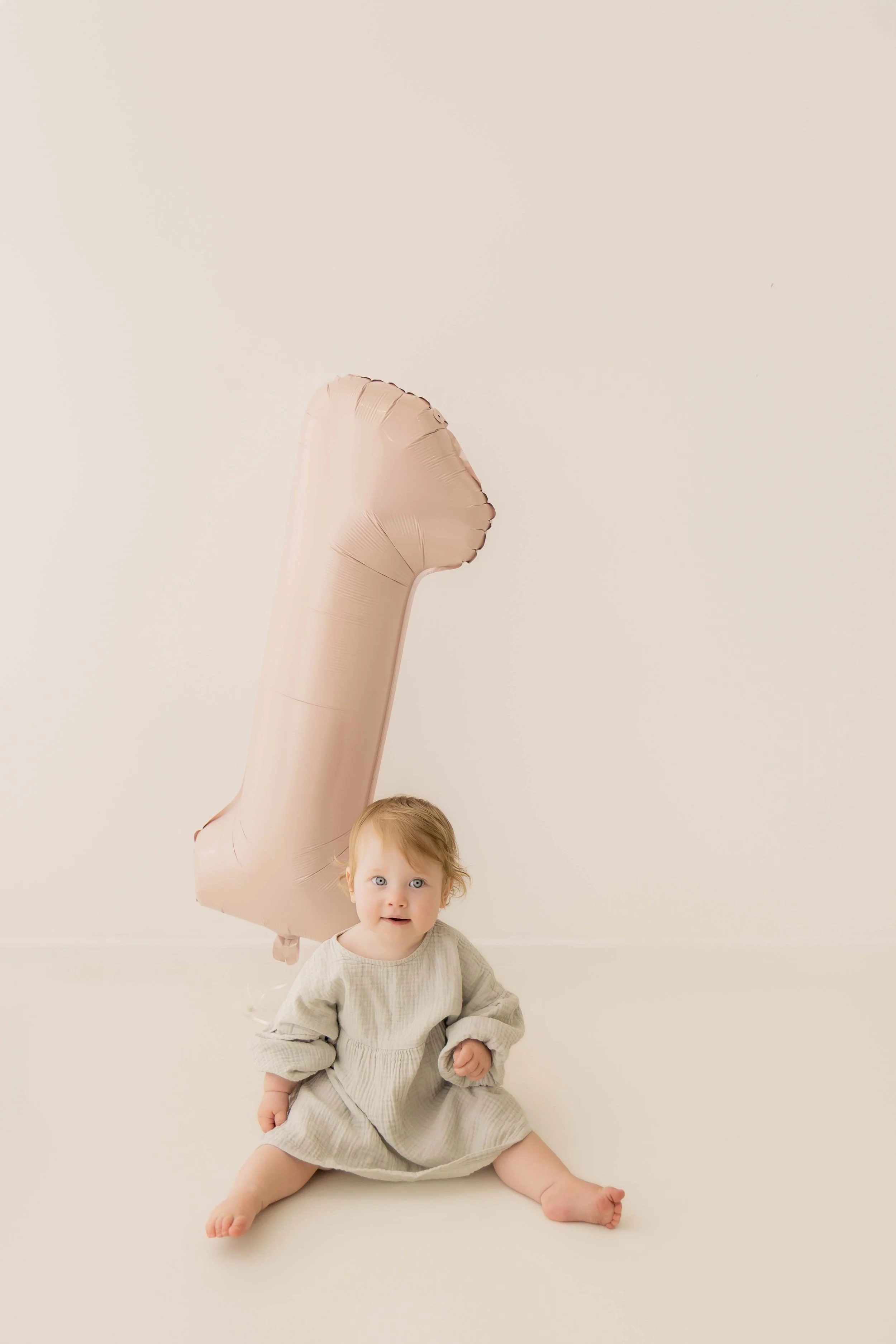 simple first birthday portrait bedfordshire