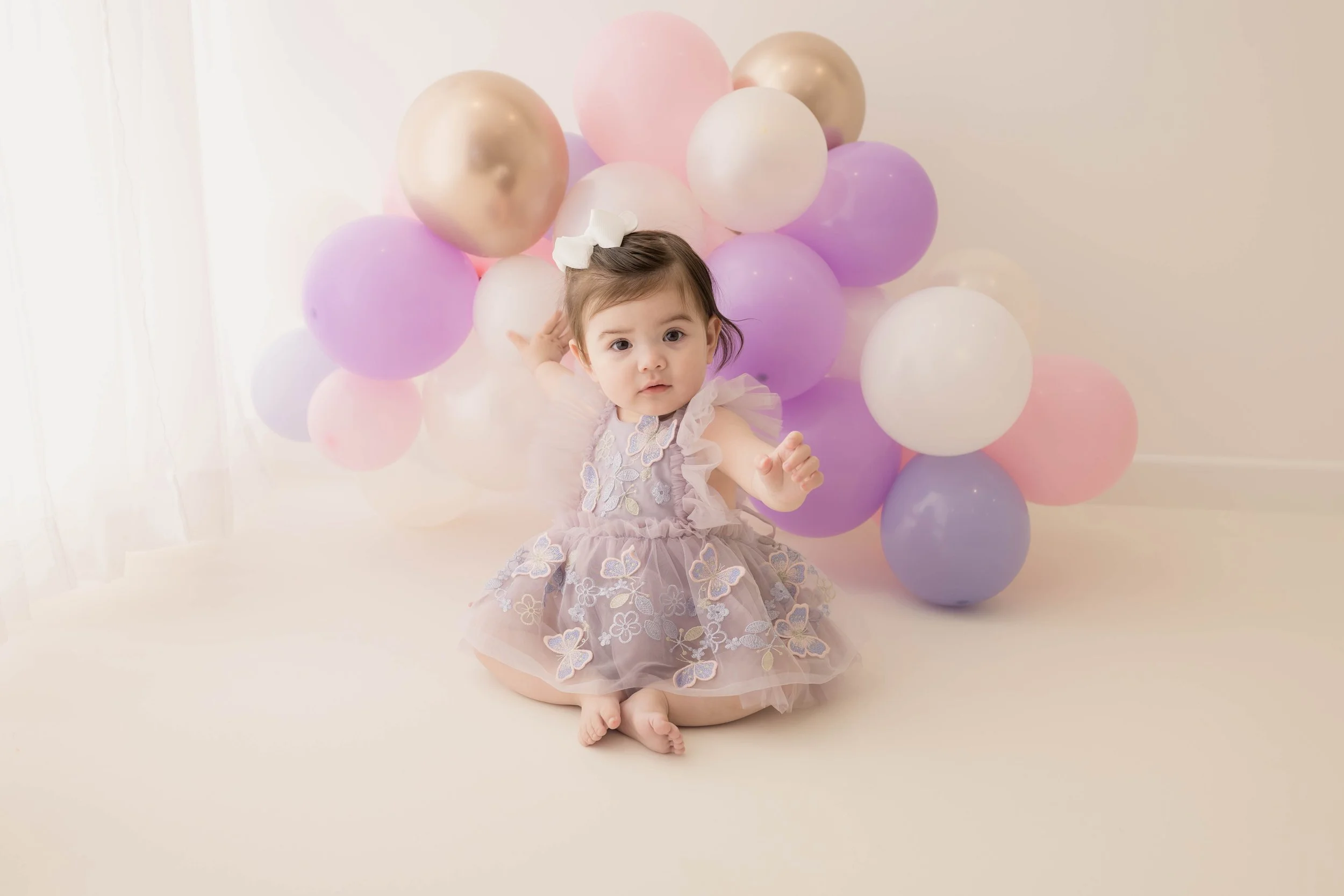 One year old cake smash photography Bedfordshire