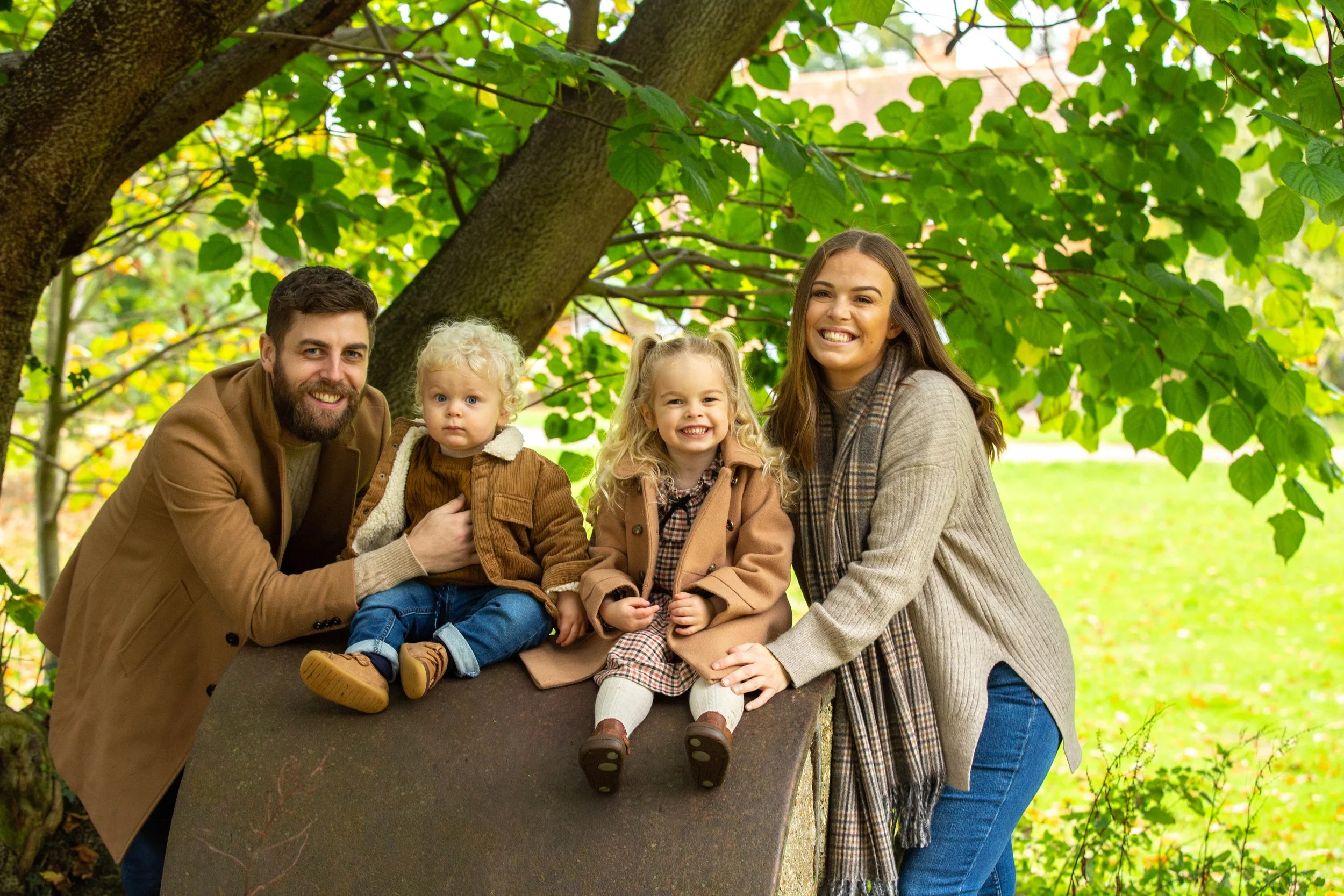 family photoshoot bedfordshire autumnal mini session