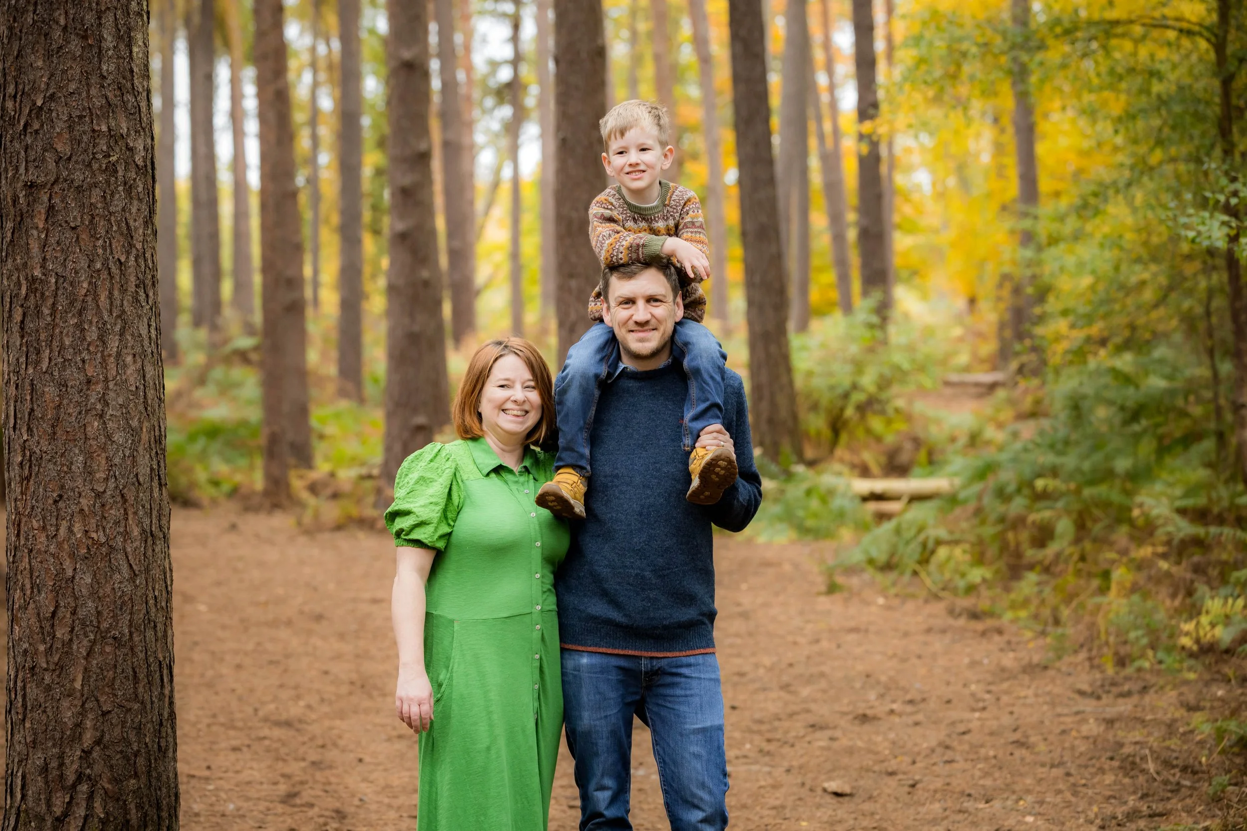 family portrait session in autumn at chicksands woods