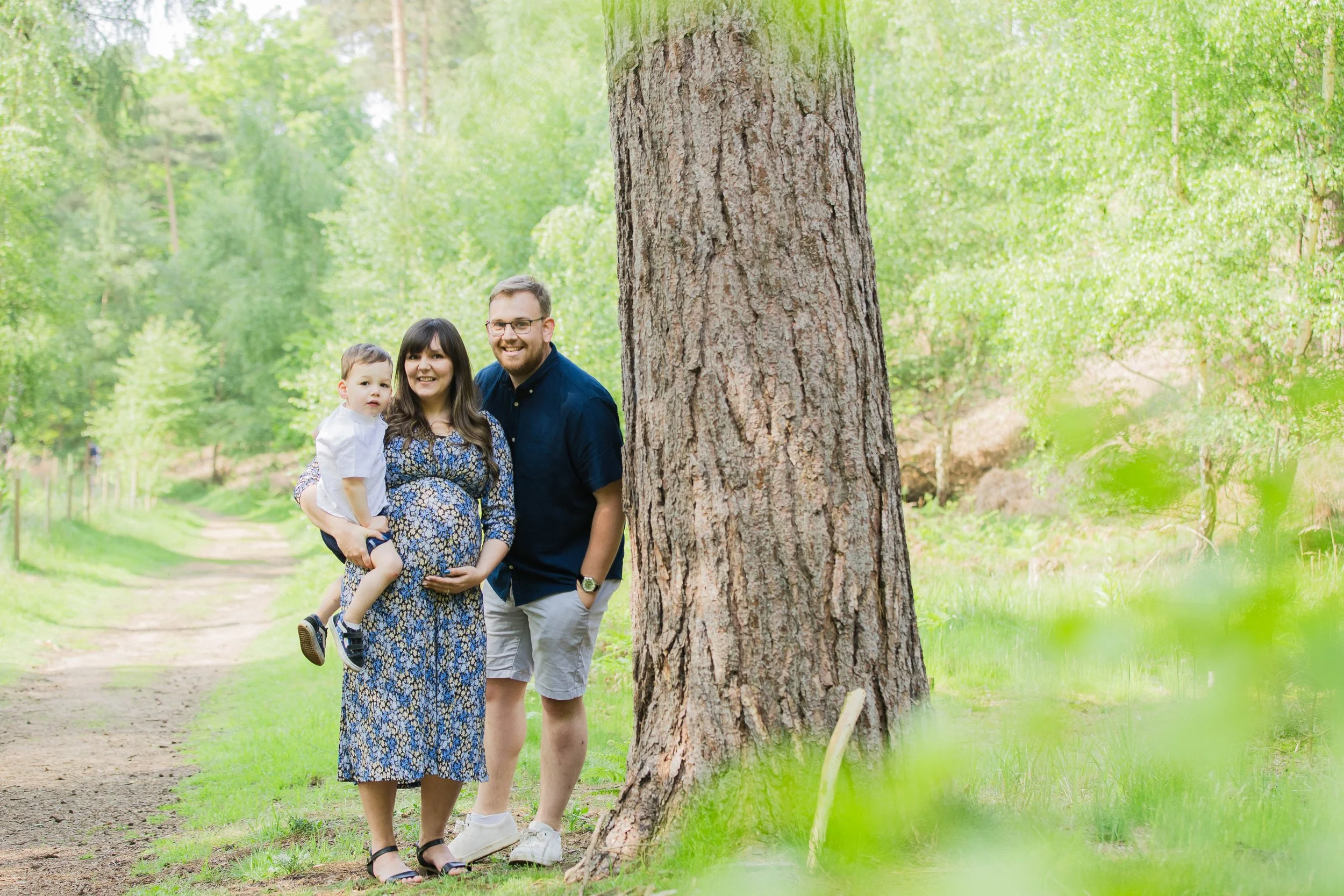 bedfordshire outdoor maternity session