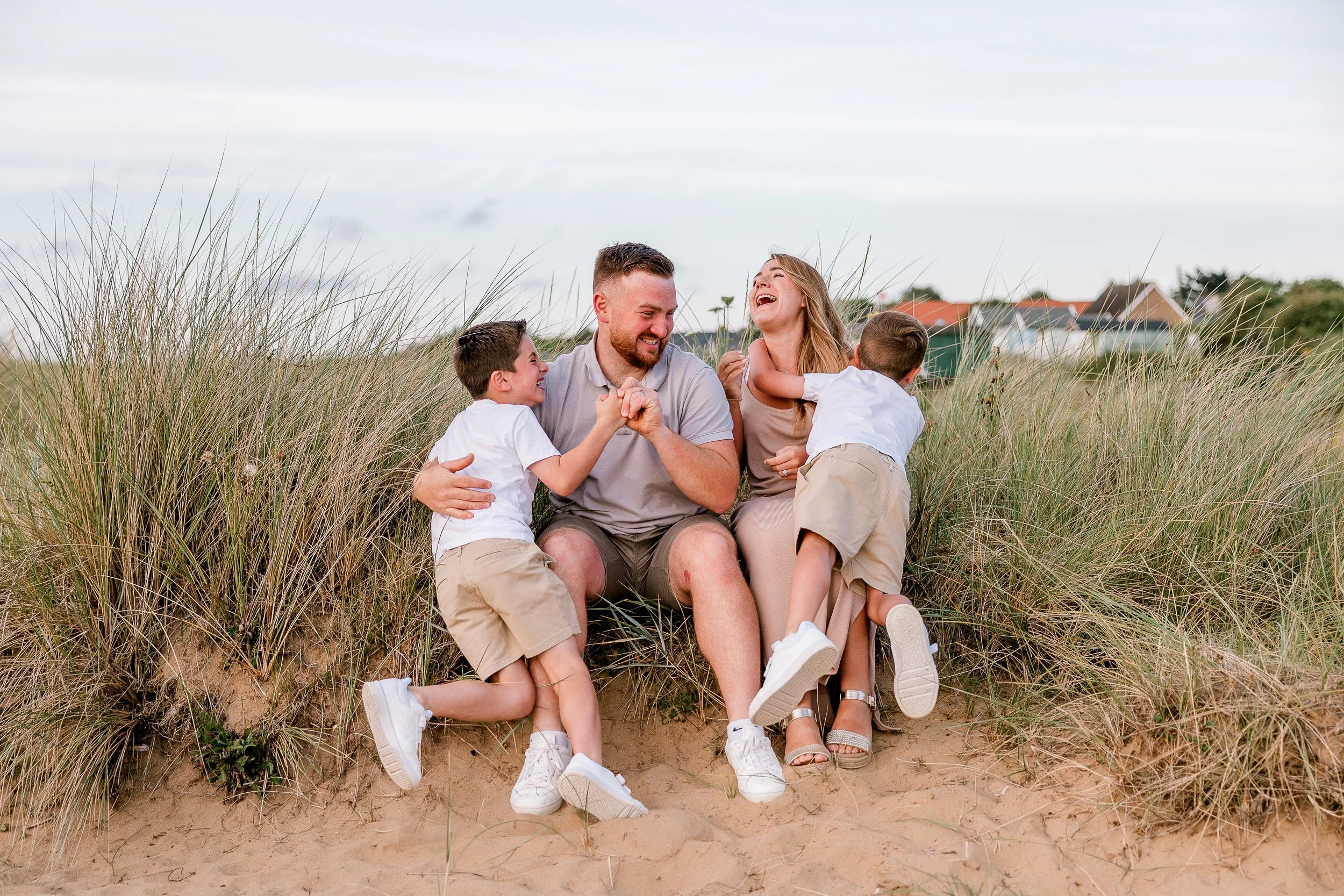 fun family photographer biggleswade