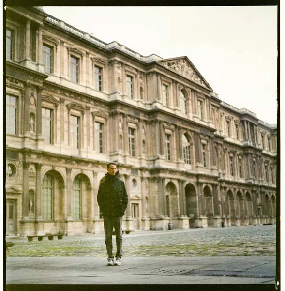 Jesse-in-Paris-Web.jpg