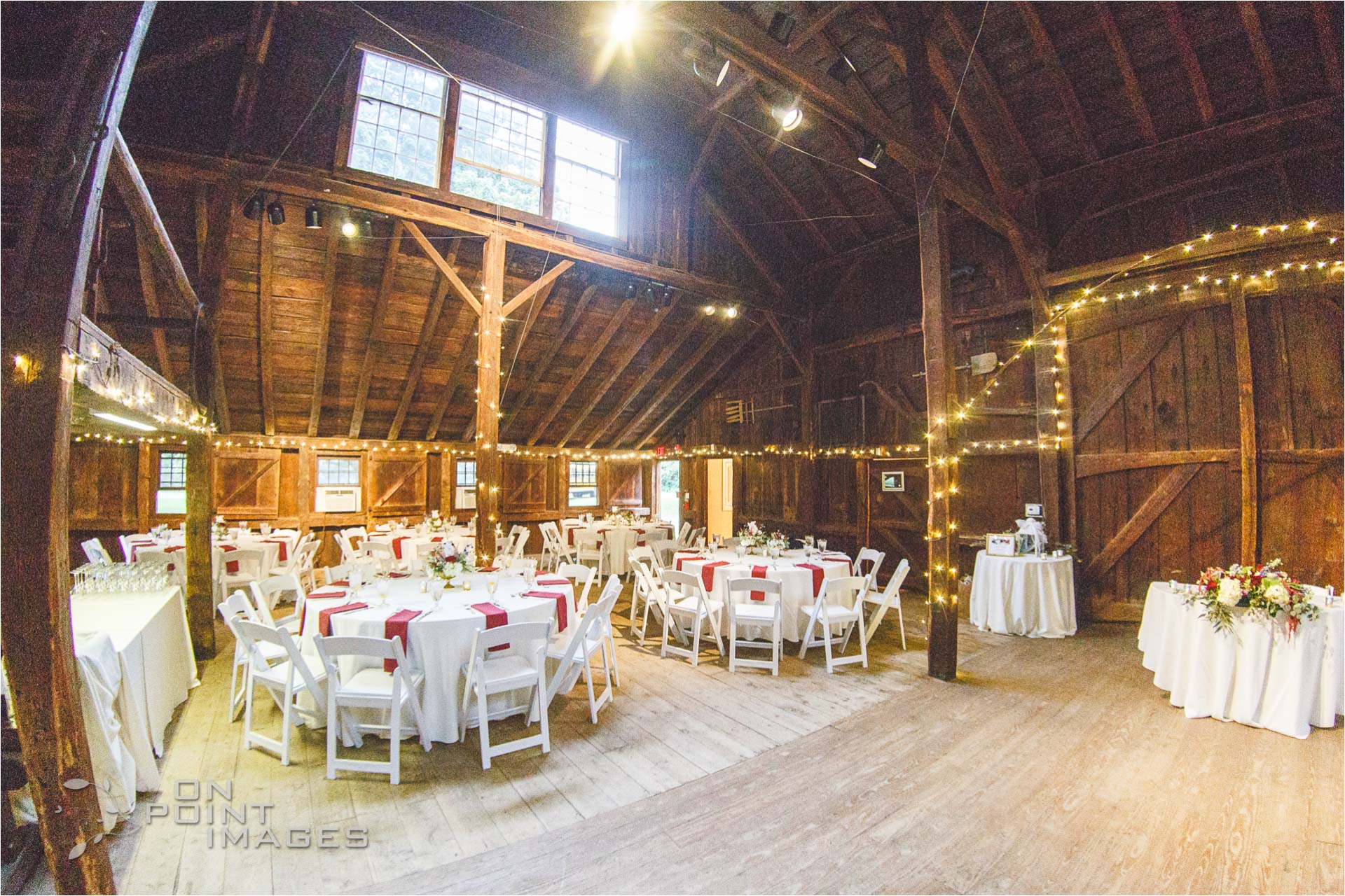 webb-barn-wedding-photography-silas-robbins-house-27.jpg