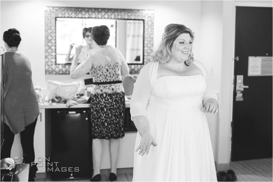 wickham-park-fall-autumn-wedding-photographs-12.jpg