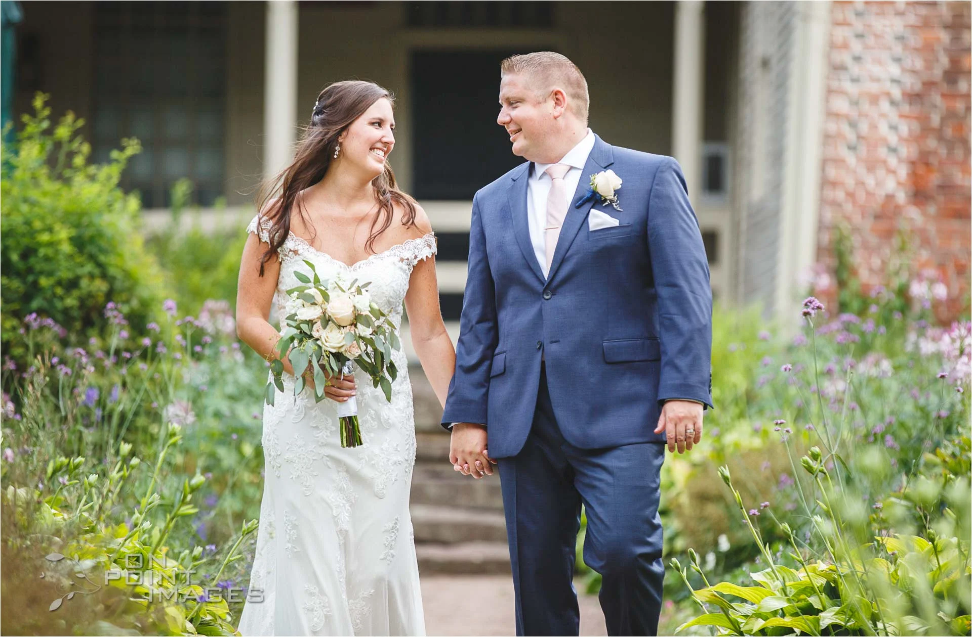 Webb-Barn-Wedding-Photographer-23.jpg