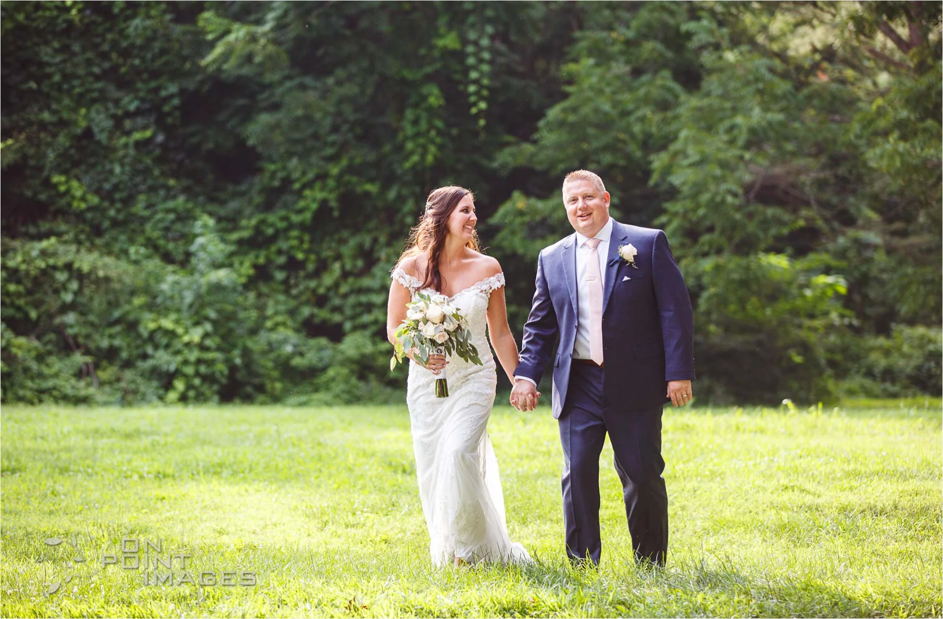 Webb-Barn-Wedding-Photographer-26.jpg