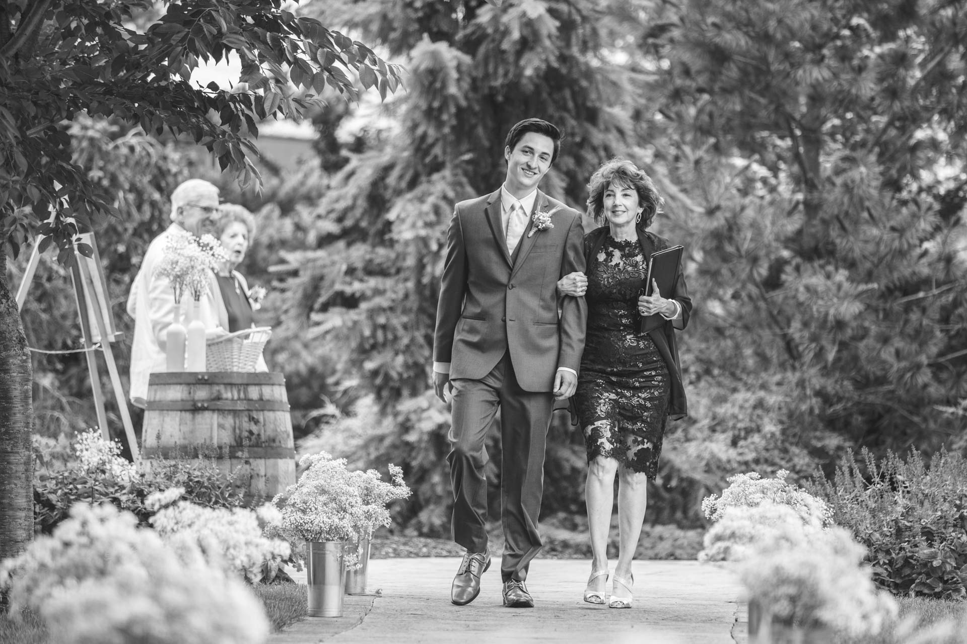 Farmington-Gardens-Wedding-Photos+(28+of+66).jpg