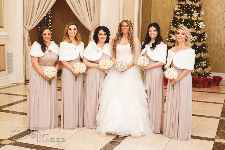 aria-winter-wedding-photographs-22.jpg