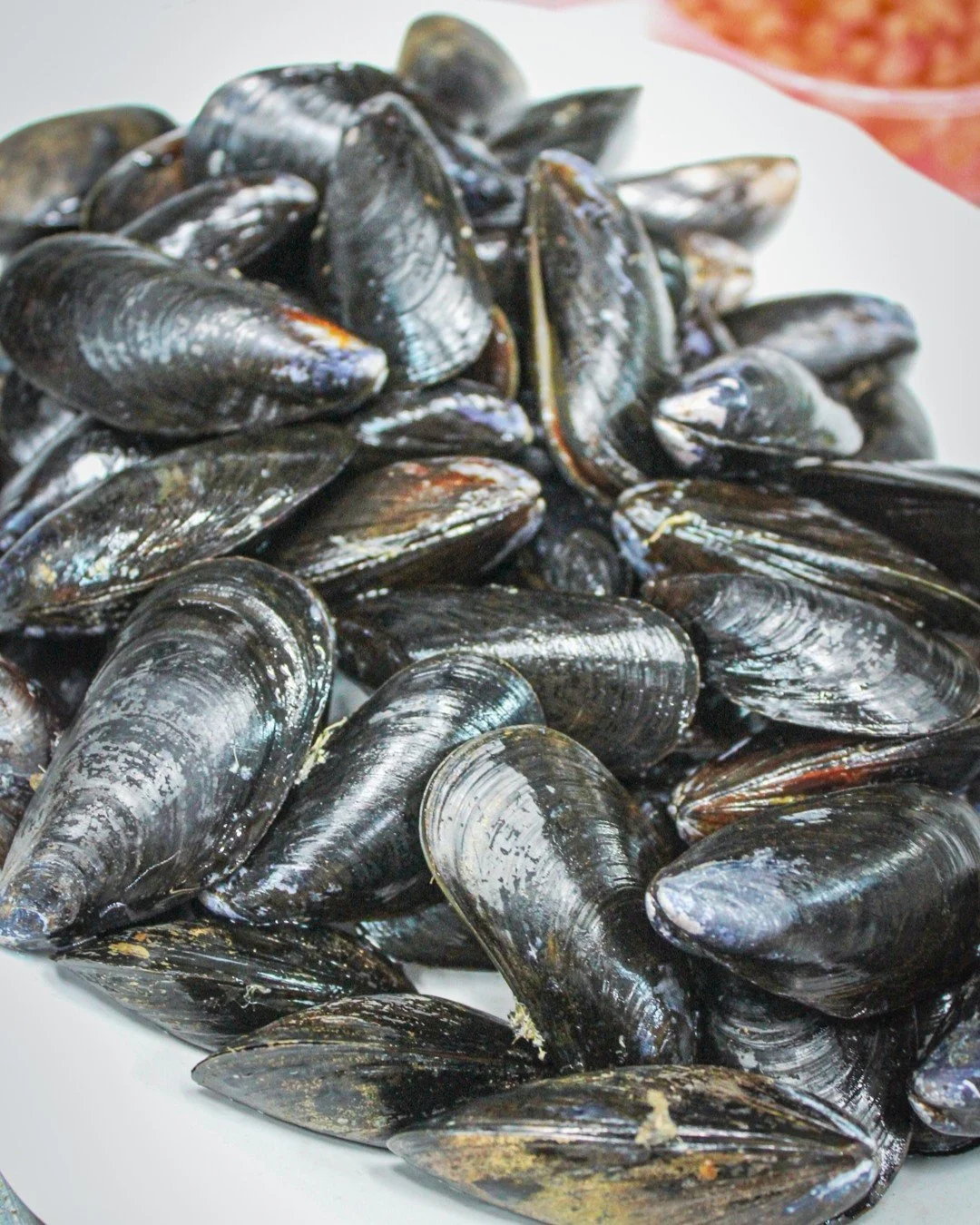 Mussel season is one of our favorites. Have you tried our house made Thai Style Red Curry sauce with fresh PEI mussels?

Our Thai Style Red Curry sauce is on sale for $2.99 with the purchase of any pound of mussels or clams all month long!

#mussels 