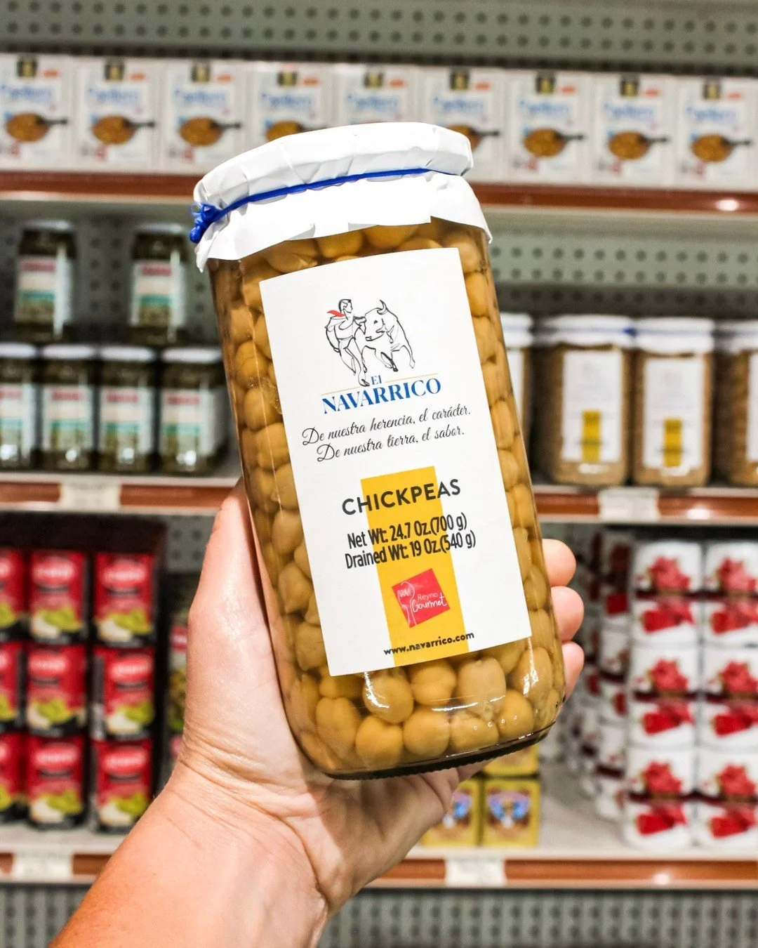 Have you tried Navarrico jarred chickpeas?

Their process and storing them in jars really help preserve their flavor and texture. Pick up a jar on your next visit!

#bethesdamd #spanishfood