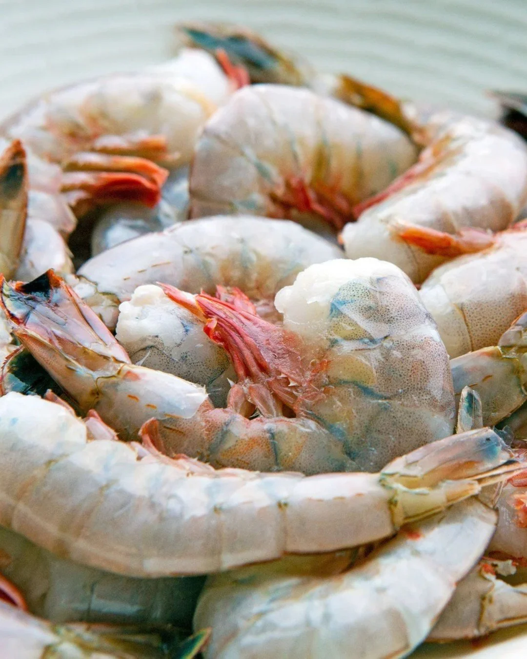 Just in - fresh North Carolina shrimp! These won't last long. We've just got in fresh razor clams too.

#shrimp #bethesdamd