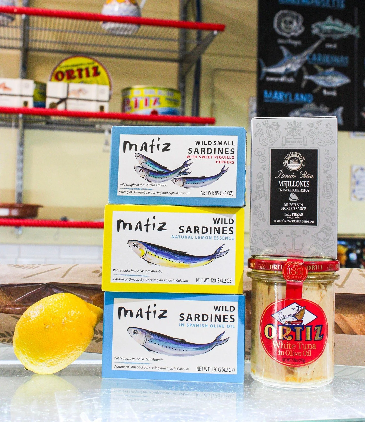 Grab a fresh, crusty @freshbaguette or our house made crostini and pile on the @matiz_foods tinned fish. 

Add a little squeeze of lemon or drizzle of Spanish olive oil and it's snack time! 

#tinnedfish #snacktime #sardines #oliveoil