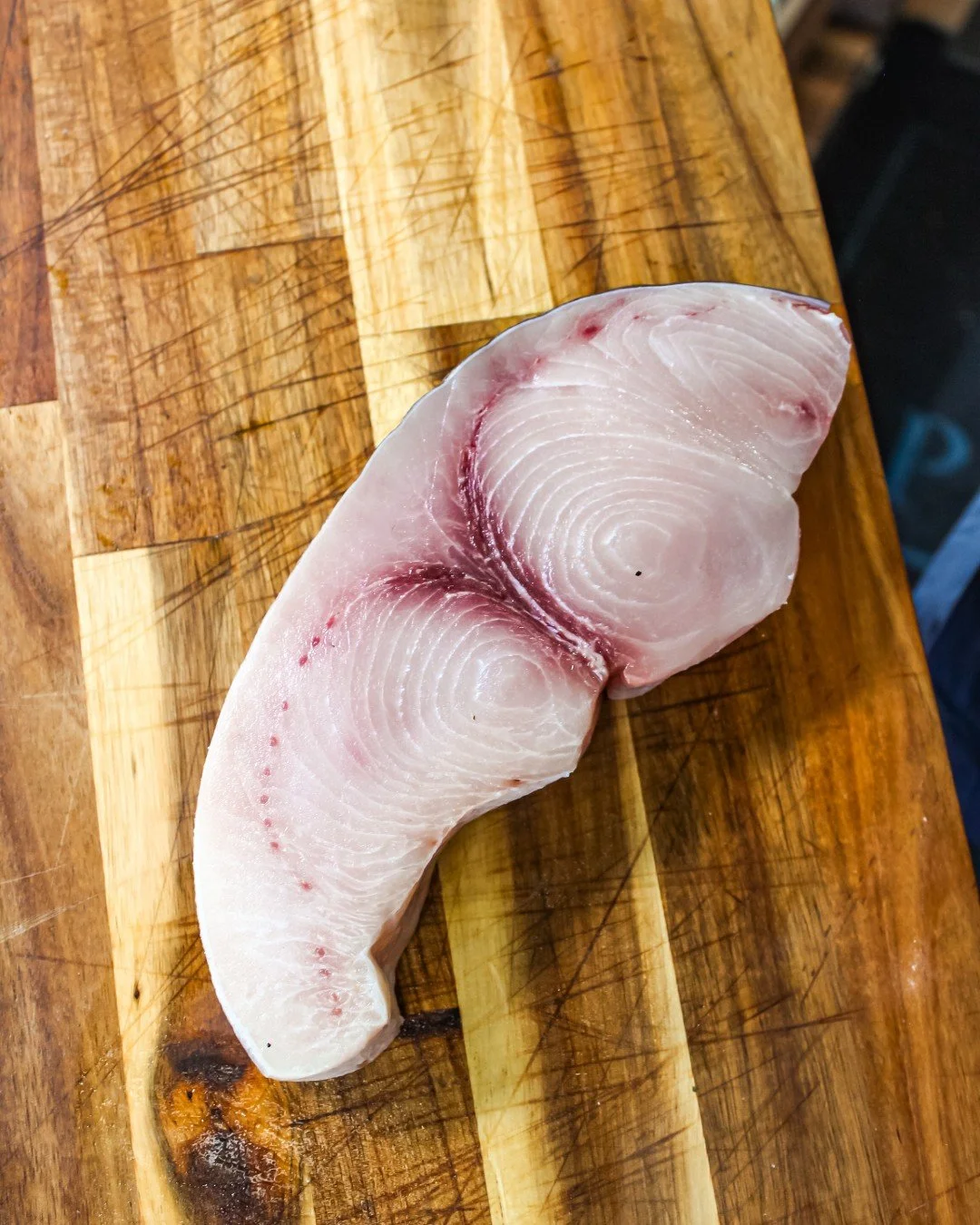 Swordfish is beautiful right and 20% off while supplies last. Take some home to enjoy.

#swordfish #freshfish #bethesdamd
